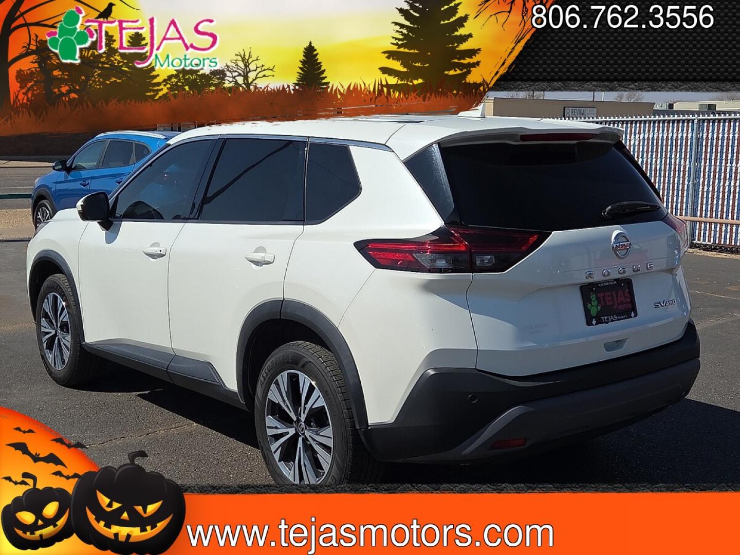 2021 Pearl White Tricoat - QAB /Charcoal - G Nissan Rogue SV Intelligent AWD (5N1AT3BB3MC) with an 2.5L I-4 gasoline direct injection, DOHC, variable valve control, regular unleaded, engine with 181HP engine, located at 4110 Avenue Q, Lubbock, 79412, 33.556553, -101.855820 - 03/04/2026 KEY IN ENVELOPE GOD- Photo#3