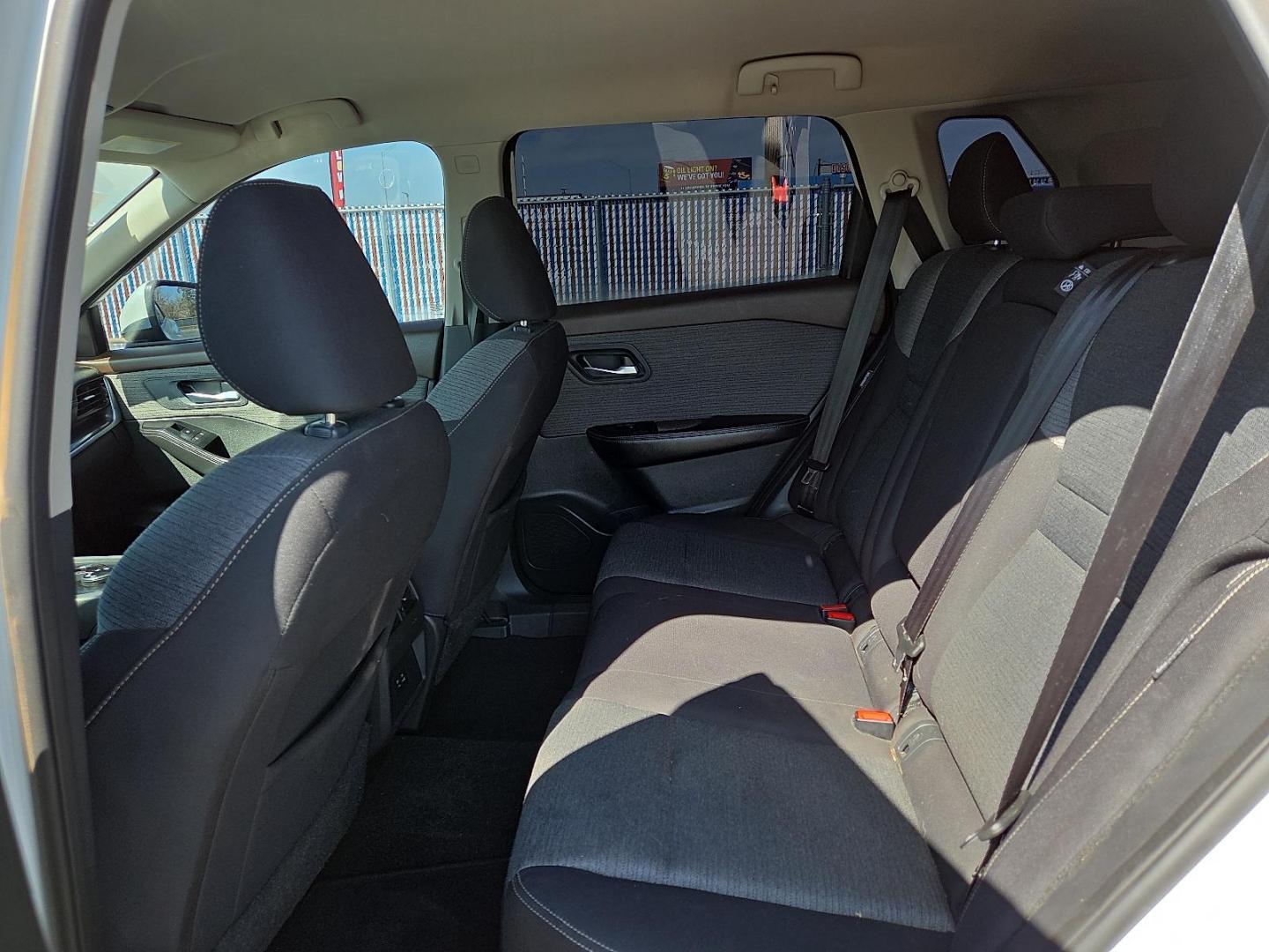 2021 Pearl White Tricoat - QAB /Charcoal - G Nissan Rogue SV Intelligent AWD (5N1AT3BB3MC) with an 2.5L I-4 gasoline direct injection, DOHC, variable valve control, regular unleaded, engine with 181HP engine, located at 4110 Avenue Q, Lubbock, 79412, 33.556553, -101.855820 - 03/04/2026 KEY IN ENVELOPE GOD - Photo#8