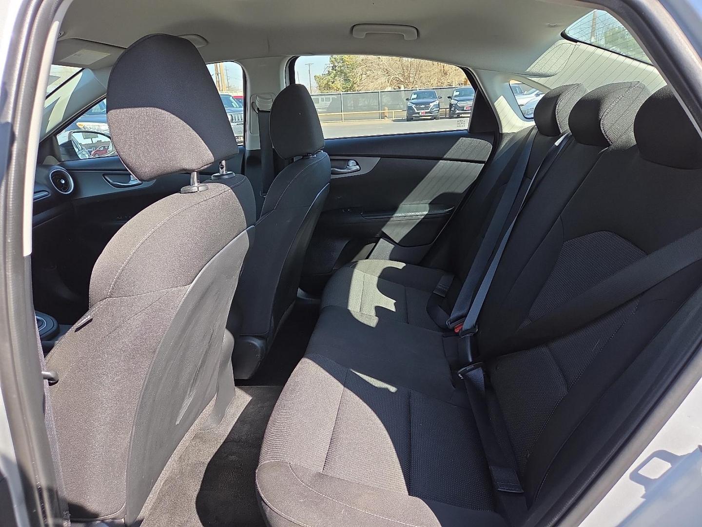 2021 Silky Silver - 4SS /Black - WK Kia Forte LXS (3KPF24AD8ME) with an 2L I-4 DOHC, D-CVVT variable valve control, regular unleaded, engine with 147HP engine, located at 4110 Avenue Q, Lubbock, 79412, 33.556553, -101.855820 - 03/04/2024 KEY IN ENVELOPE GOD - Photo#7