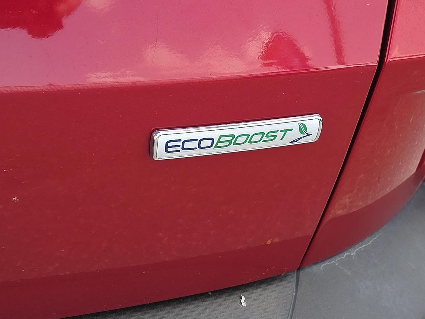 2020 Rapid Red Metallic Tinted Clearcoat - D4 /Dark Earth Gray - 4H Ford Escape SE (1FMCU0G63LU) with an EcoBoost 1.5L I-3 port/direct injection, DOHC, Ti-VCT variable valve control, intercooled turbo, premium unleaded, engine with 181HP engine, located at 4110 Avenue Q, Lubbock, 79412, 33.556553, -101.855820 - 03/10/2026 KEY IN ENVELOPE GOD - Photo#7