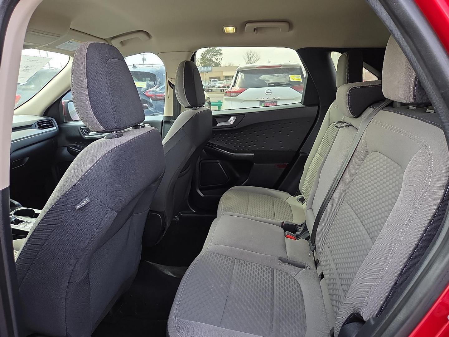 2020 Rapid Red Metallic Tinted Clearcoat - D4 /Dark Earth Gray - 4H Ford Escape SE (1FMCU0G63LU) with an EcoBoost 1.5L I-3 port/direct injection, DOHC, Ti-VCT variable valve control, intercooled turbo, premium unleaded, engine with 181HP engine, located at 4110 Avenue Q, Lubbock, 79412, 33.556553, -101.855820 - 03/10/2026 KEY IN ENVELOPE GOD - Photo#8