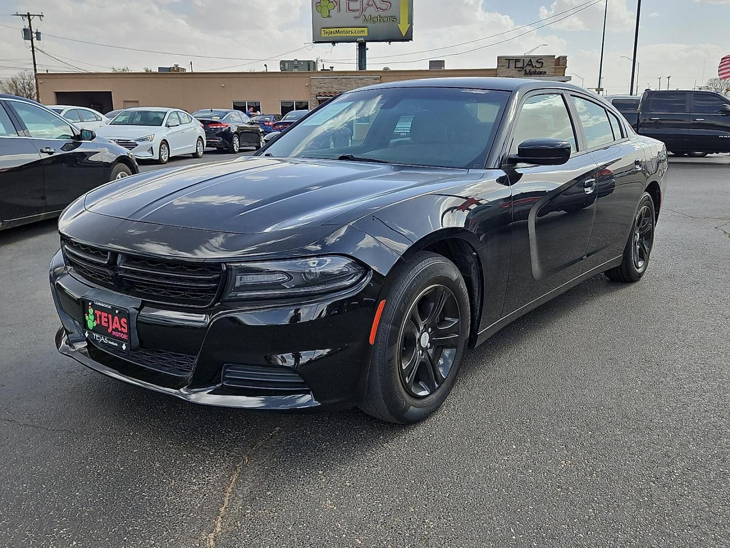 2019 BLACK /Black - X9 Dodge Charger SXT RWD (2C3CDXBG0KH) with an Pentastar 3.6L V-6 DOHC, variable valve control, regular unleaded, engine with 292HP engine, located at 4110 Avenue Q, Lubbock, 79412, 33.556553, -101.855820 - 03/10/2026 KEY IN ENVELOPE GOD - Photo#1