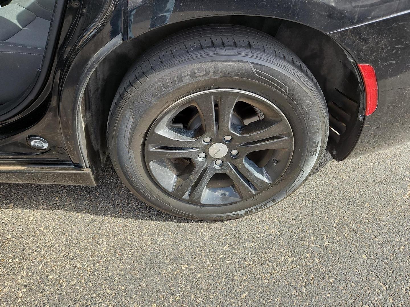 2019 BLACK /Black - X9 Dodge Charger SXT RWD (2C3CDXBG0KH) with an Pentastar 3.6L V-6 DOHC, variable valve control, regular unleaded, engine with 292HP engine, located at 4110 Avenue Q, Lubbock, 79412, 33.556553, -101.855820 - 03/10/2026 KEY IN ENVELOPE GOD - Photo#6