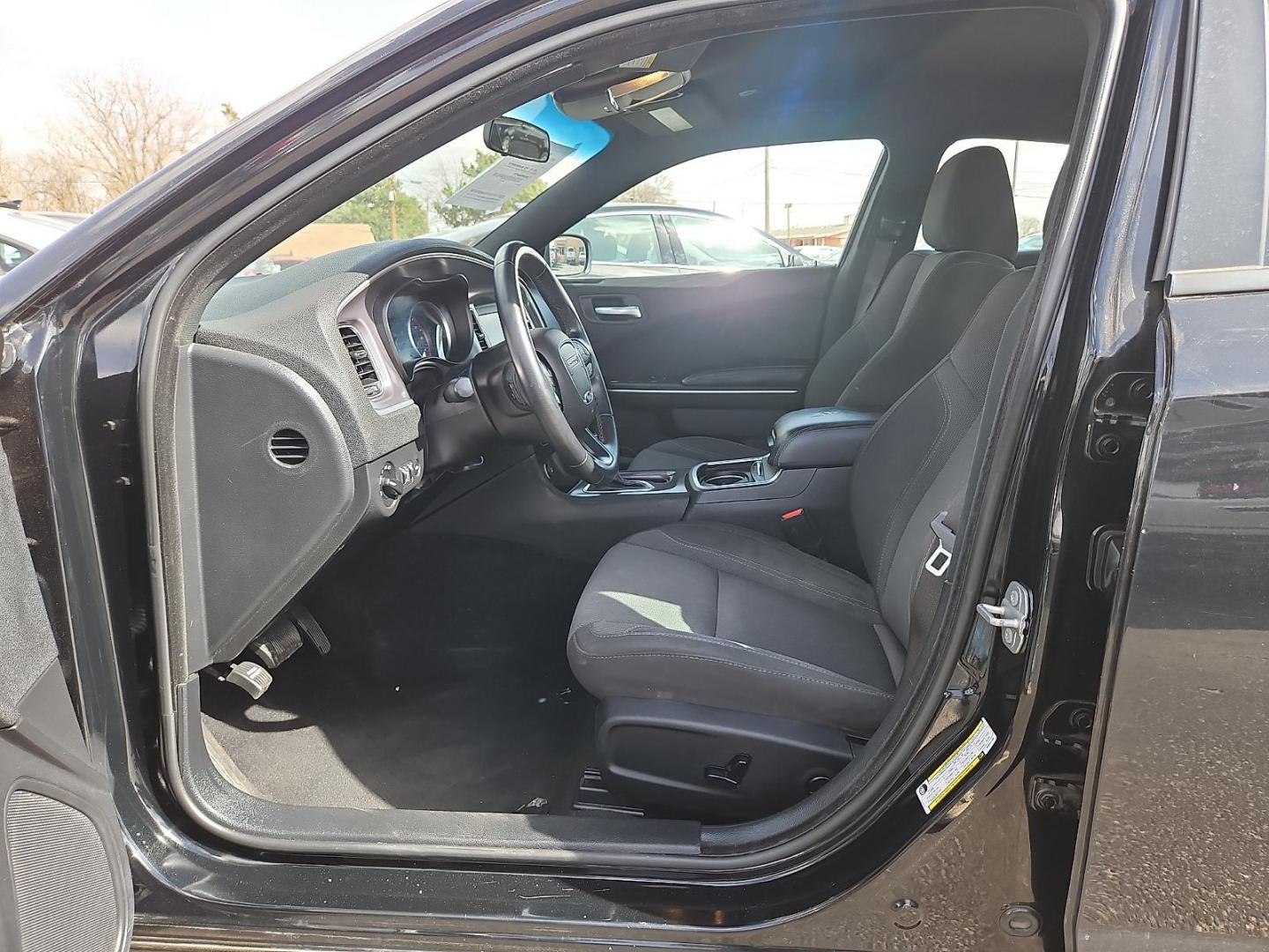 2019 BLACK /Black - X9 Dodge Charger SXT RWD (2C3CDXBG0KH) with an Pentastar 3.6L V-6 DOHC, variable valve control, regular unleaded, engine with 292HP engine, located at 4110 Avenue Q, Lubbock, 79412, 33.556553, -101.855820 - 03/10/2026 KEY IN ENVELOPE GOD - Photo#8