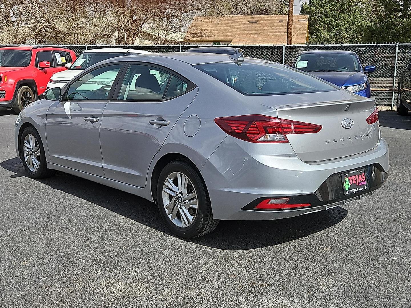 2020 GRAY /Black - C1 Hyundai Elantra SEL (5NPD84LF0LH) with an Nu 2L I-4 DOHC, D-CVVT variable valve control, regular unleaded, engine with 147HP engine, located at 4110 Avenue Q, Lubbock, 79412, 33.556553, -101.855820 - 03/07/2026 KEY IN ENVELOPE GOD - Photo#2