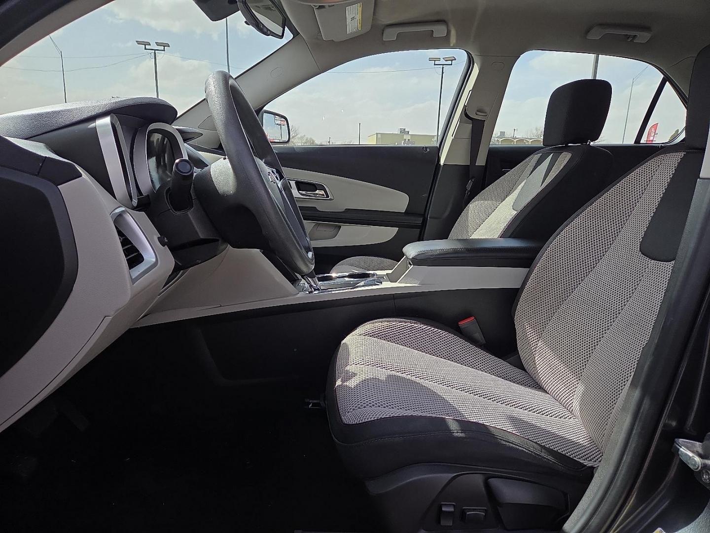 2017 Nightfall Gray Metallic - G7Q /Light Titanium/Jet Black - AFI Chevrolet Equinox LS (2GNALBEK6H1) with an ECOTEC 2.4L I-4 gasoline direct injection, DOHC, VVT variable valve control, regular unleaded, engine with 182HP engine, located at 4110 Avenue Q, Lubbock, 79412, 33.556553, -101.855820 - 03/10/2026 KEY IN ENVELOPE GOD - Photo#10