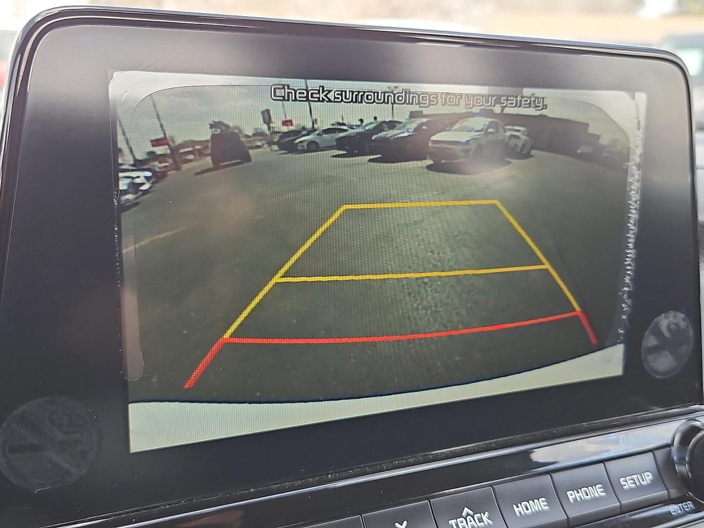 2021 Clear White /Black - WK Kia Forte LXS (3KPF24ADXME) with an 2L I-4 DOHC, D-CVVT variable valve control, regular unleaded, engine with 147HP engine, located at 4110 Avenue Q, Lubbock, 79412, 33.556553, -101.855820 - Photo#8