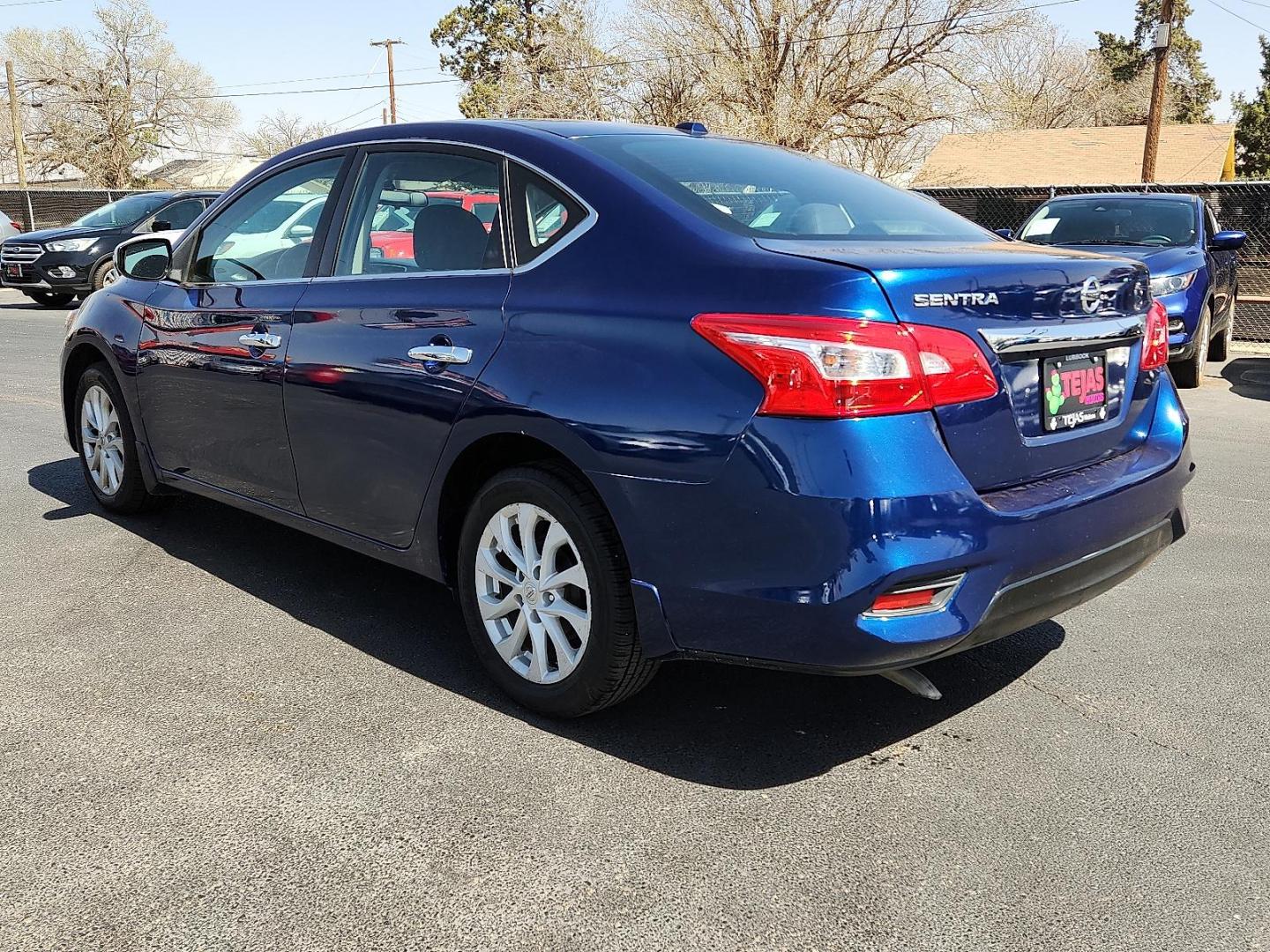 2018 BLUE /Charcoal - G Nissan Sentra SV (3N1AB7AP9JY) with an 1.8L I-4 DOHC, variable valve control, regular unleaded, engine with 124HP engine, located at 4110 Avenue Q, Lubbock, 79412, 33.556553, -101.855820 - Photo#2