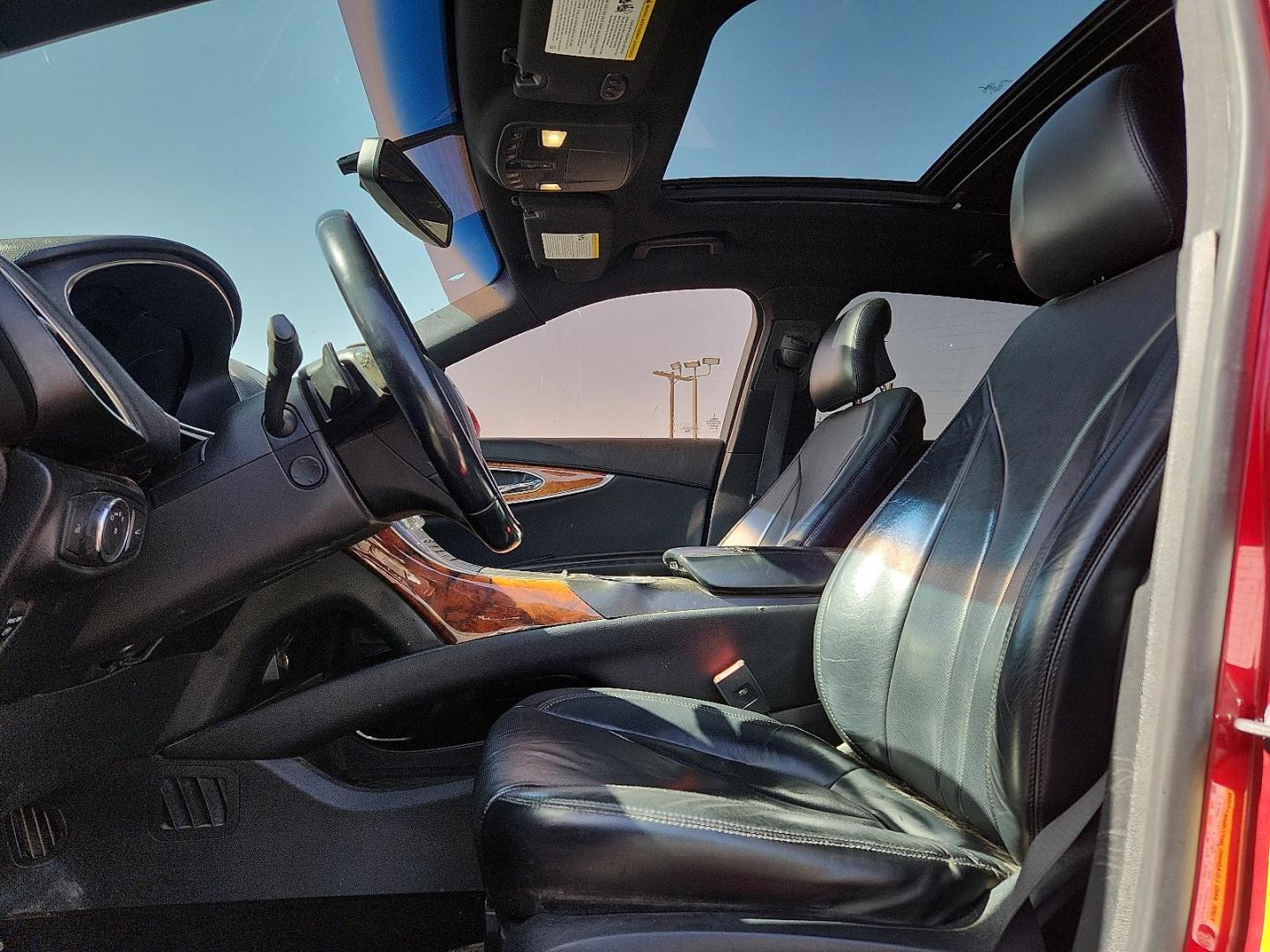 2016 Ruby Red Metallic Tinted Clearcoat - RR /Ebony - BE Lincoln MKX Reserve (2LMTJ8LR4GB) with an 3.7L V-6 DOHC, variable valve control, regular unleaded, engine with 303HP engine, located at 4110 Avenue Q, Lubbock, 79412, 33.556553, -101.855820 - Photo#12