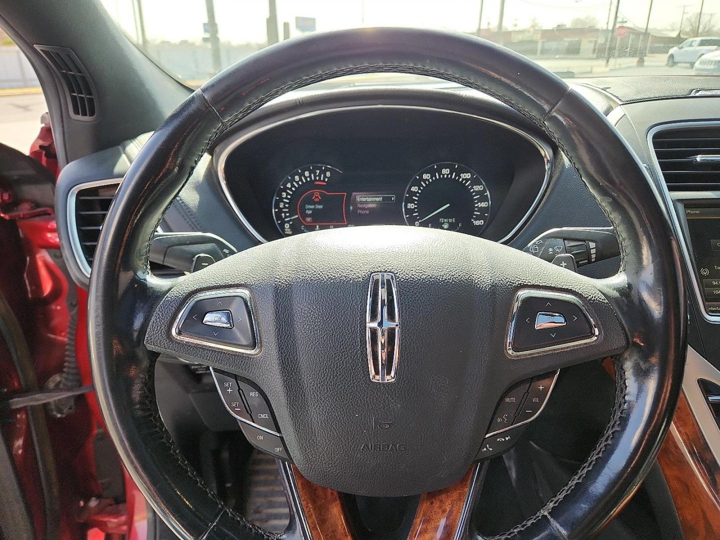 2016 Ruby Red Metallic Tinted Clearcoat - RR /Ebony - BE Lincoln MKX Reserve (2LMTJ8LR4GB) with an 3.7L V-6 DOHC, variable valve control, regular unleaded, engine with 303HP engine, located at 4110 Avenue Q, Lubbock, 79412, 33.556553, -101.855820 - Photo#28