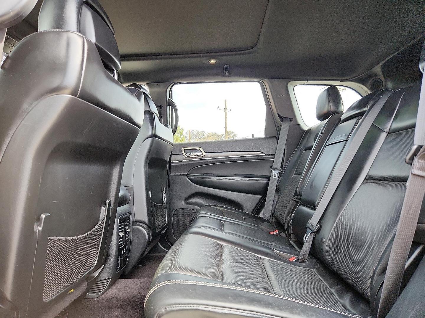 2017 GRAY /Black - X9 Jeep Grand Cherokee Limited 4x2 (1C4RJEBG4HC) with an Pentastar 3.6L V-6 DOHC, variable valve control, regular unleaded, engine with 293HP engine, located at 4110 Avenue Q, Lubbock, 79412, 33.556553, -101.855820 - 03/17/2026 KEY IN ENVELOPE GOD - Photo#7
