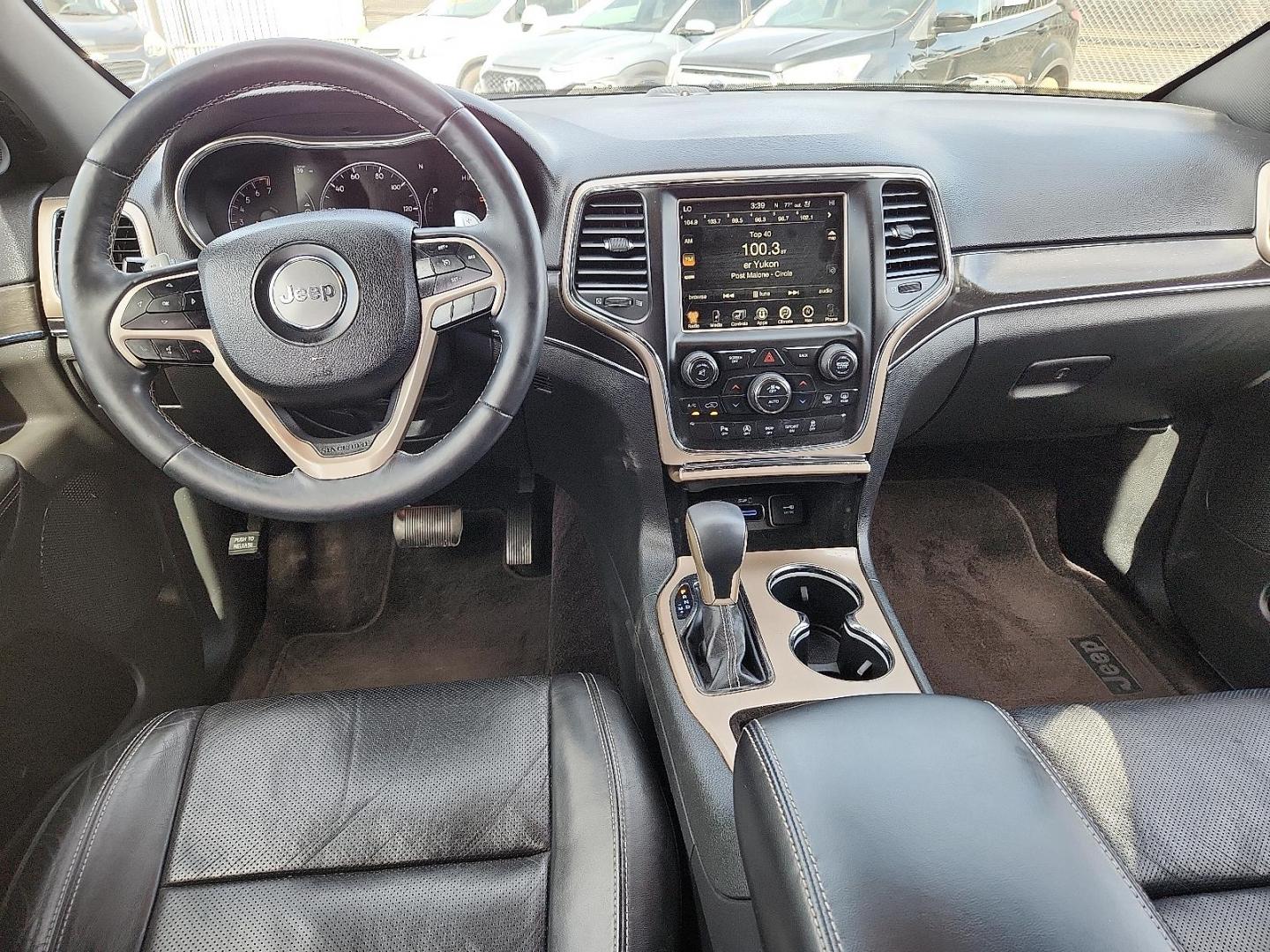2017 GRAY /Black - X9 Jeep Grand Cherokee Limited 4x2 (1C4RJEBG4HC) with an Pentastar 3.6L V-6 DOHC, variable valve control, regular unleaded, engine with 293HP engine, located at 4110 Avenue Q, Lubbock, 79412, 33.556553, -101.855820 - 03/17/2026 KEY IN ENVELOPE GOD - Photo#9