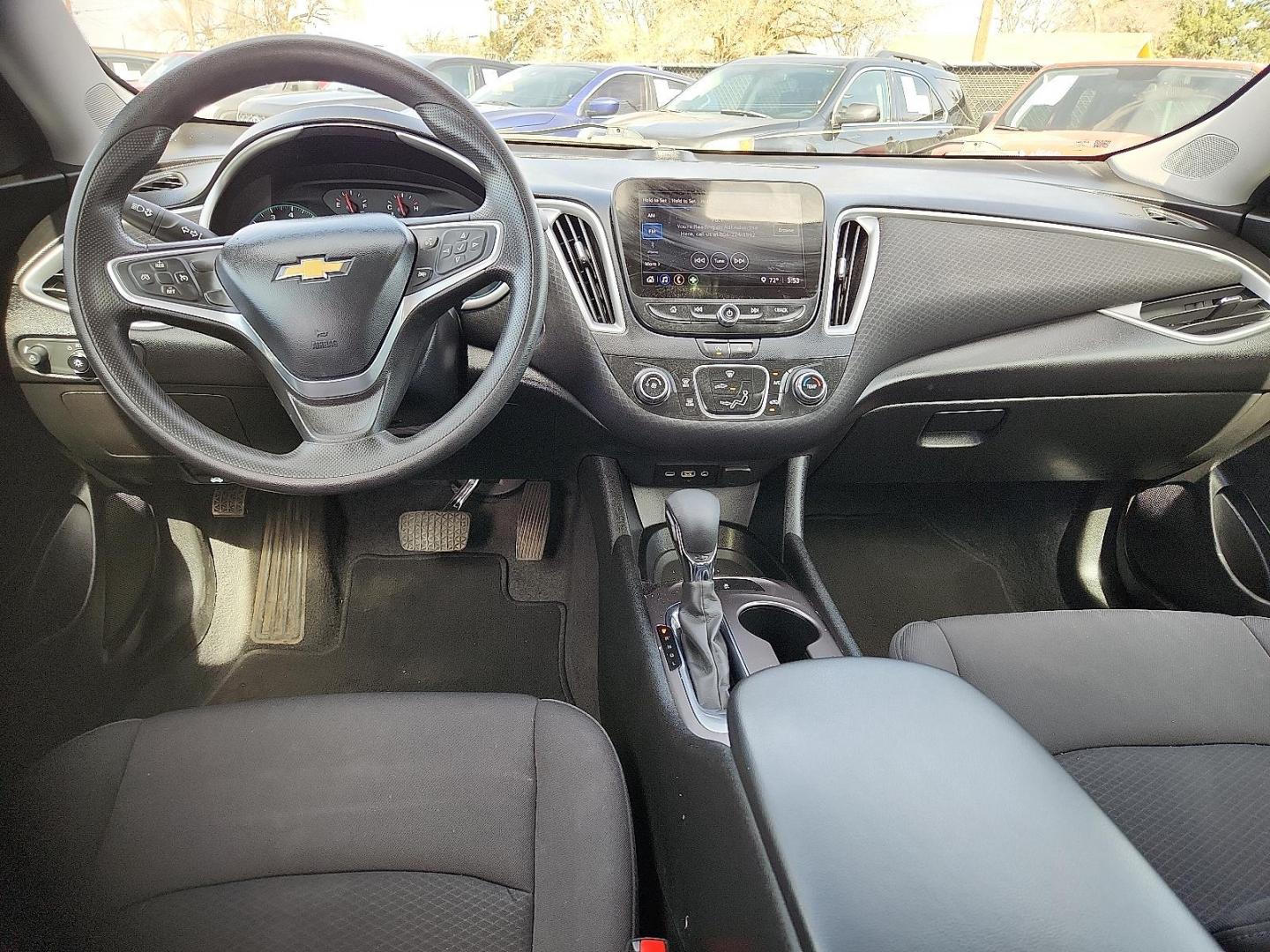 2022 SILVER /Jet Black - H1T Chevrolet Malibu FWD LS (1G1ZB5ST3NF) with an ECOTEC 1.5L I-4 gasoline direct injection, DOHC, VVT variable valve control, intercooled turbo, regular unleaded, engine with 160HP engine, located at 4110 Avenue Q, Lubbock, 79412, 33.556553, -101.855820 - 03/06/2026 KEY IN ENVELOPE GOD - Photo#6