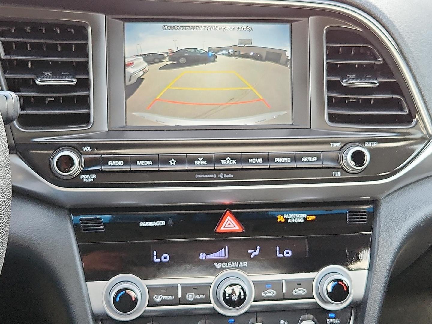 2020 SILVER /Black - C1 Hyundai Elantra SEL (5NPD84LF8LH) with an Nu 2L I-4 DOHC, D-CVVT variable valve control, regular unleaded, engine with 147HP engine, located at 4110 Avenue Q, Lubbock, 79412, 33.556553, -101.855820 - 03/17/2026 KEY IN ENVELOPE GOD - Photo#8