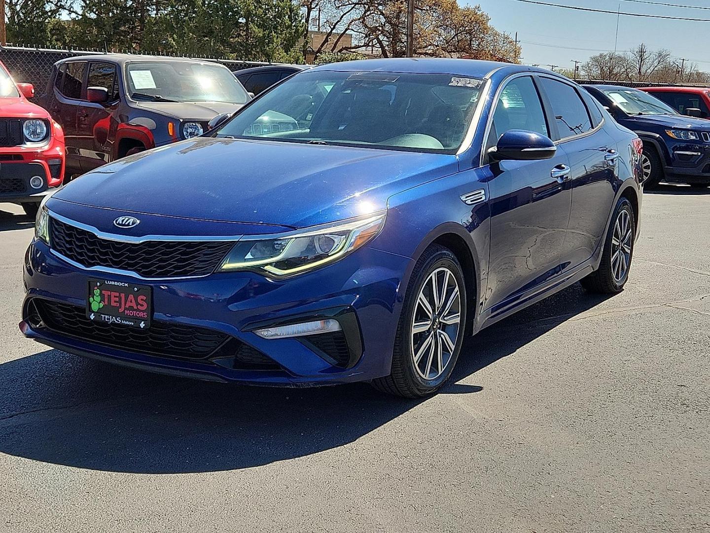 2019 Horizon Blue - M5U /Black - WK Kia Optima LX (5XXGT4L31KG) with an Theta II 2.4L I-4 gasoline direct injection, DOHC, D-CVVT variable valve control, regular unleaded, engine with 185HP engine, located at 4110 Avenue Q, Lubbock, 79412, 33.556553, -101.855820 - Photo#1