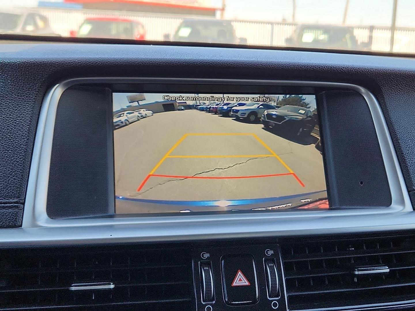 2019 Horizon Blue - M5U /Black - WK Kia Optima LX (5XXGT4L31KG) with an Theta II 2.4L I-4 gasoline direct injection, DOHC, D-CVVT variable valve control, regular unleaded, engine with 185HP engine, located at 4110 Avenue Q, Lubbock, 79412, 33.556553, -101.855820 - Photo#8