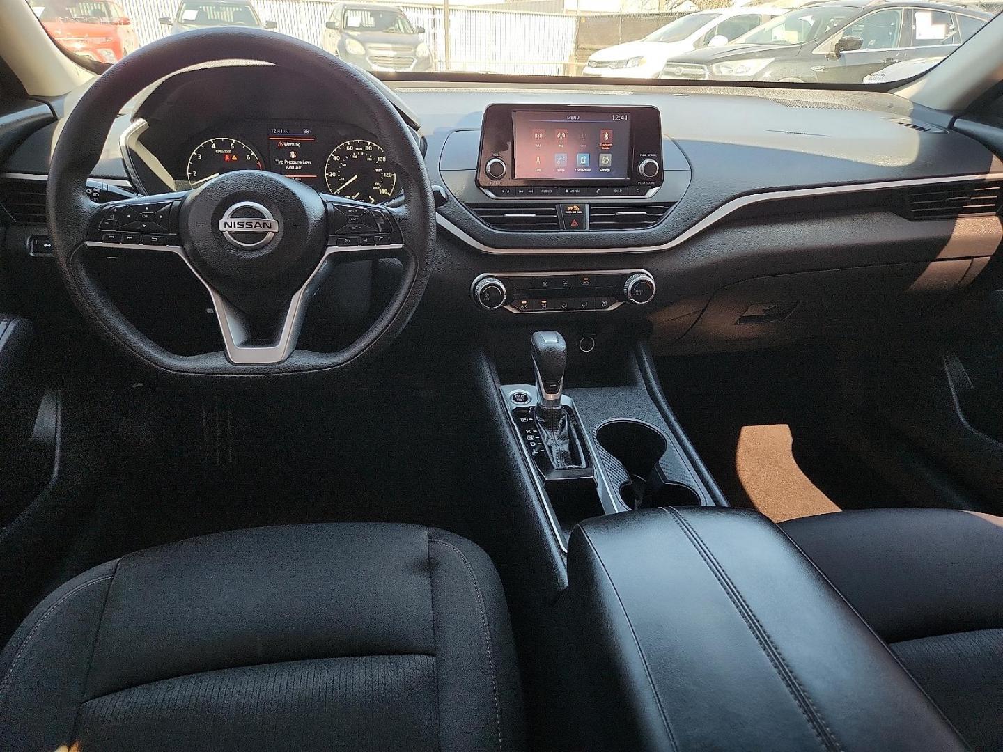 2021 Super Black - KH3 /Charcoal - G Nissan Altima S FWD (1N4BL4BV6MN) with an 2.5L I-4 gasoline direct injection, DOHC, CVTCS variable valve control, regular unleaded, engine with 188HP engine, located at 4110 Avenue Q, Lubbock, 79412, 33.556553, -101.855820 - Photo#5