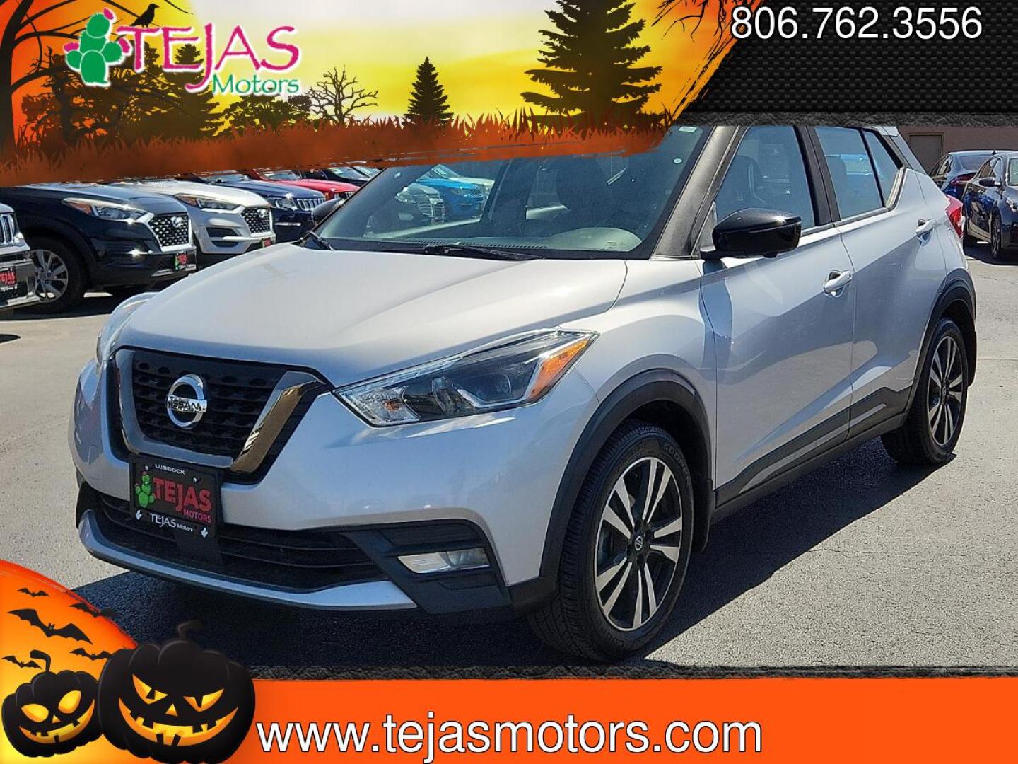 2020 Brilliant Silver Metallic /Charcoal Nissan Kicks SR Xtronic CVT (3N1CP5DV3LL) with an 1.6L I-4 DOHC, CVTCS variable valve control, regular unleaded, engine with 122HP engine, located at 4110 Avenue Q, Lubbock, 79412, 33.556553, -101.855820 - 03/21/2026 KEY IN ENVELOPE GOD- Photo#1