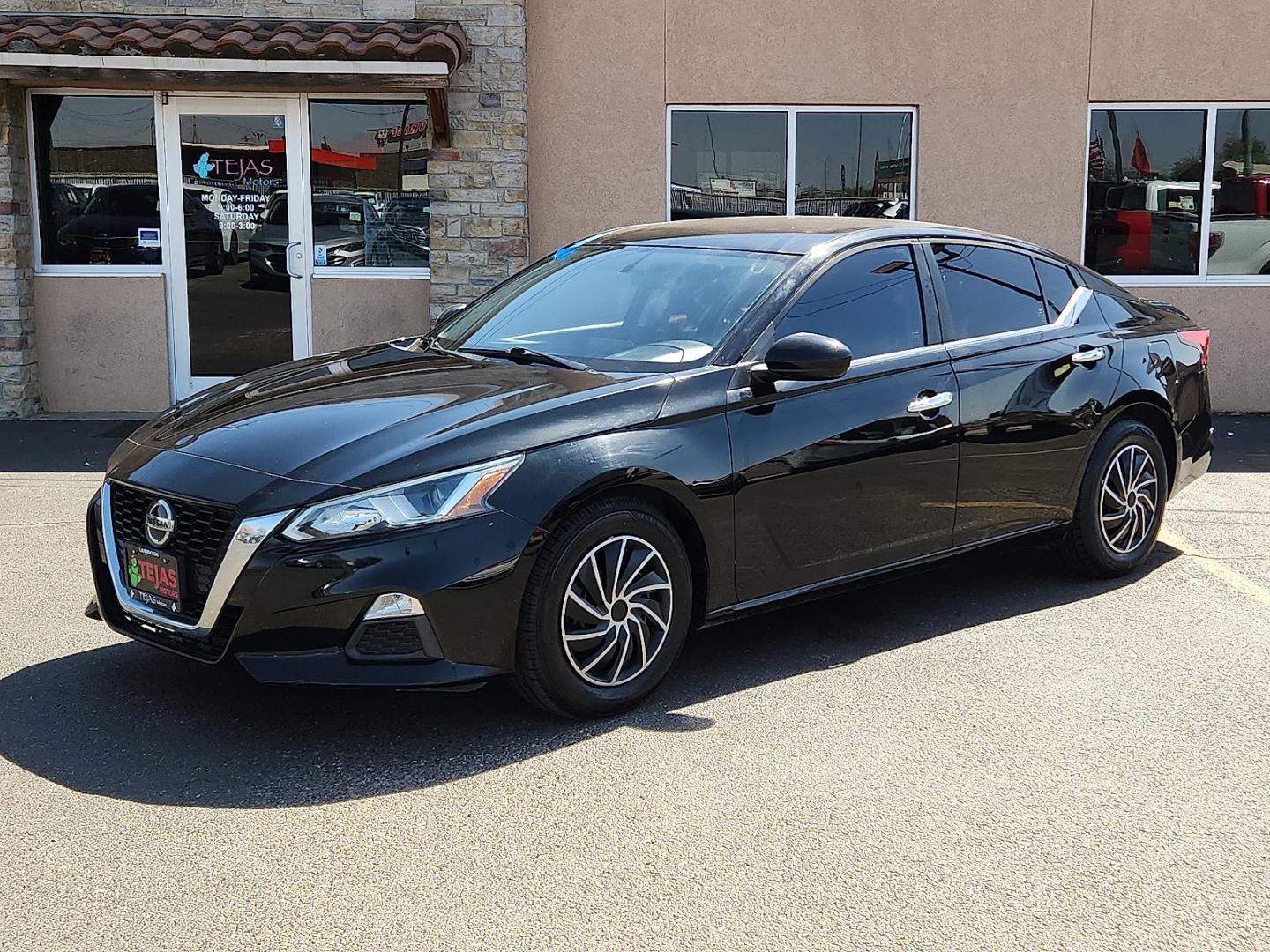2019 BLACK /Charcoal - G Nissan Altima 2.5 S (1N4BL4BV2KC) with an 2.5L I-4 gasoline direct injection, DOHC, CVTCS variable valve control, regular unleaded, engine with 182HP engine, located at 4110 Avenue Q, Lubbock, 79412, 33.556553, -101.855820 - 03/27/2026 KEY IN ENVELOPE GOD - Photo#1