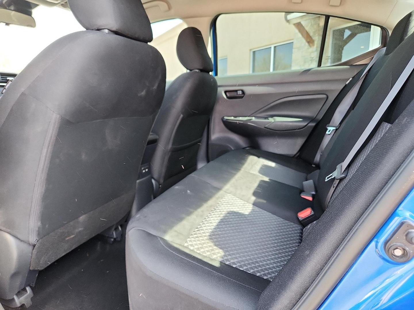 2020 Electric Blue Metallic - B51 /Charcoal - G Nissan Versa S Xtronic CVT (3N1CN8DV0LL) with an 1.6L I-4 DOHC, variable valve control, regular unleaded, engine with 122HP engine, located at 4110 Avenue Q, Lubbock, 79412, 33.556553, -101.855820 - Photo#5