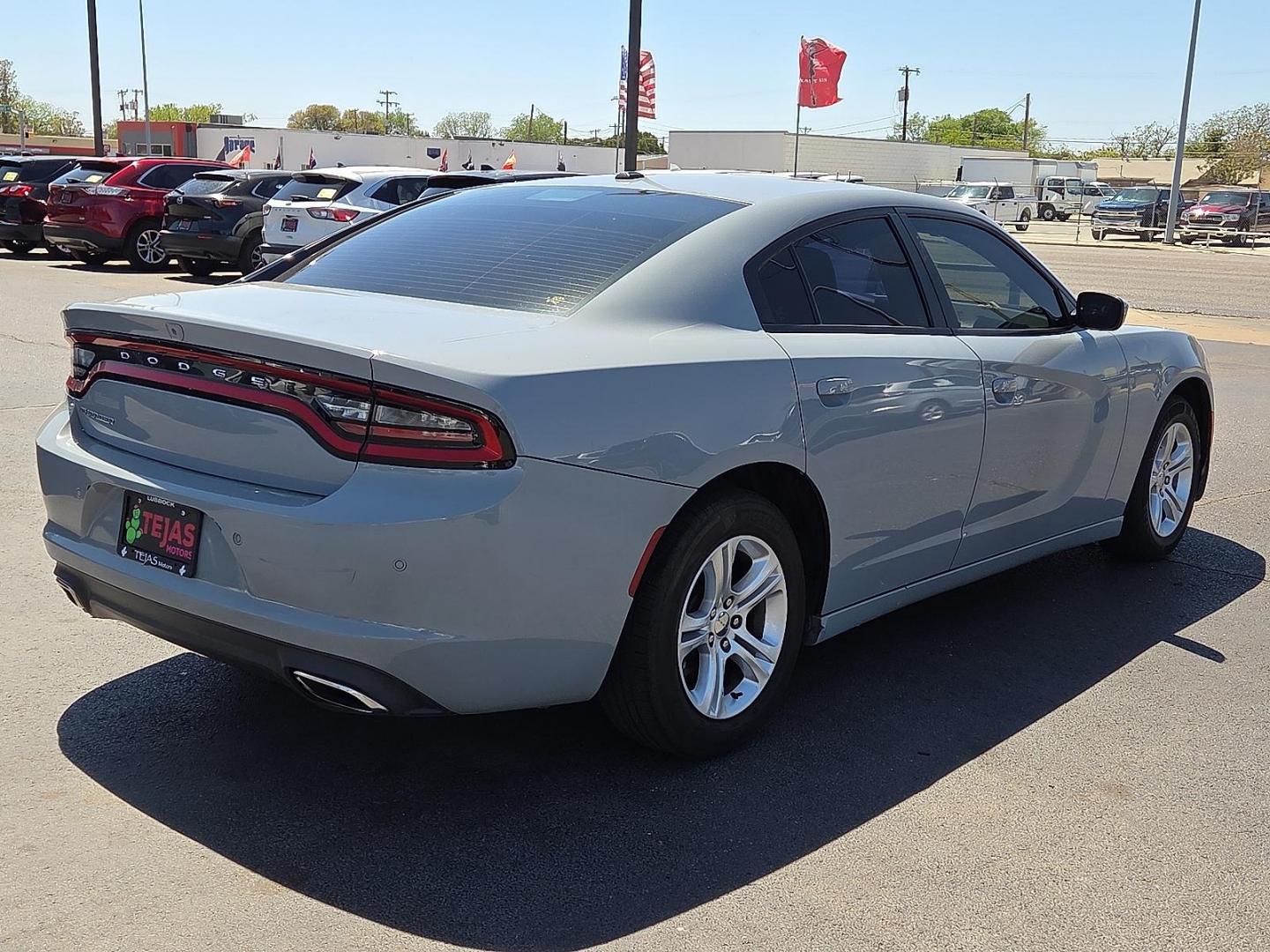 2021 Gray /Black - X9 Dodge Charger SXT RWD (2C3CDXBG8MH) with an Pentastar 3.6L V-6 DOHC, variable valve control, regular unleaded, engine with 292HP engine, located at 4110 Avenue Q, Lubbock, 79412, 33.556553, -101.855820 - 04/10/2026 KEY IN ENVELOPE GOD - Photo#2