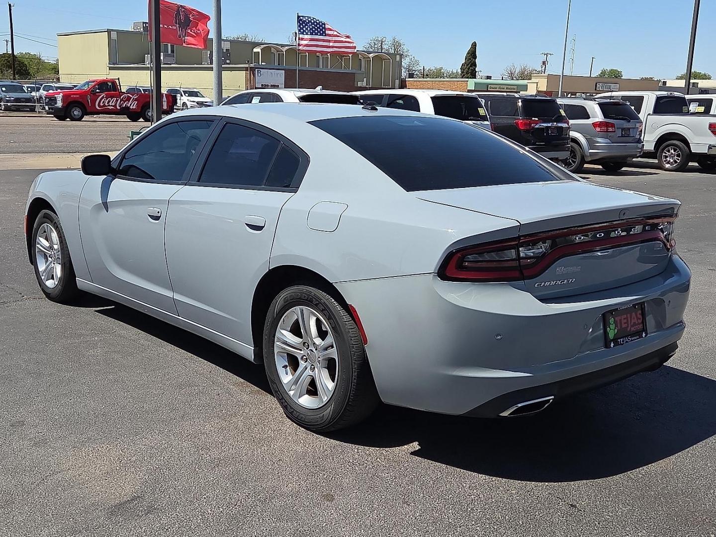 2021 Gray /Black - X9 Dodge Charger SXT RWD (2C3CDXBG8MH) with an Pentastar 3.6L V-6 DOHC, variable valve control, regular unleaded, engine with 292HP engine, located at 4110 Avenue Q, Lubbock, 79412, 33.556553, -101.855820 - 04/10/2026 KEY IN ENVELOPE GOD - Photo#3