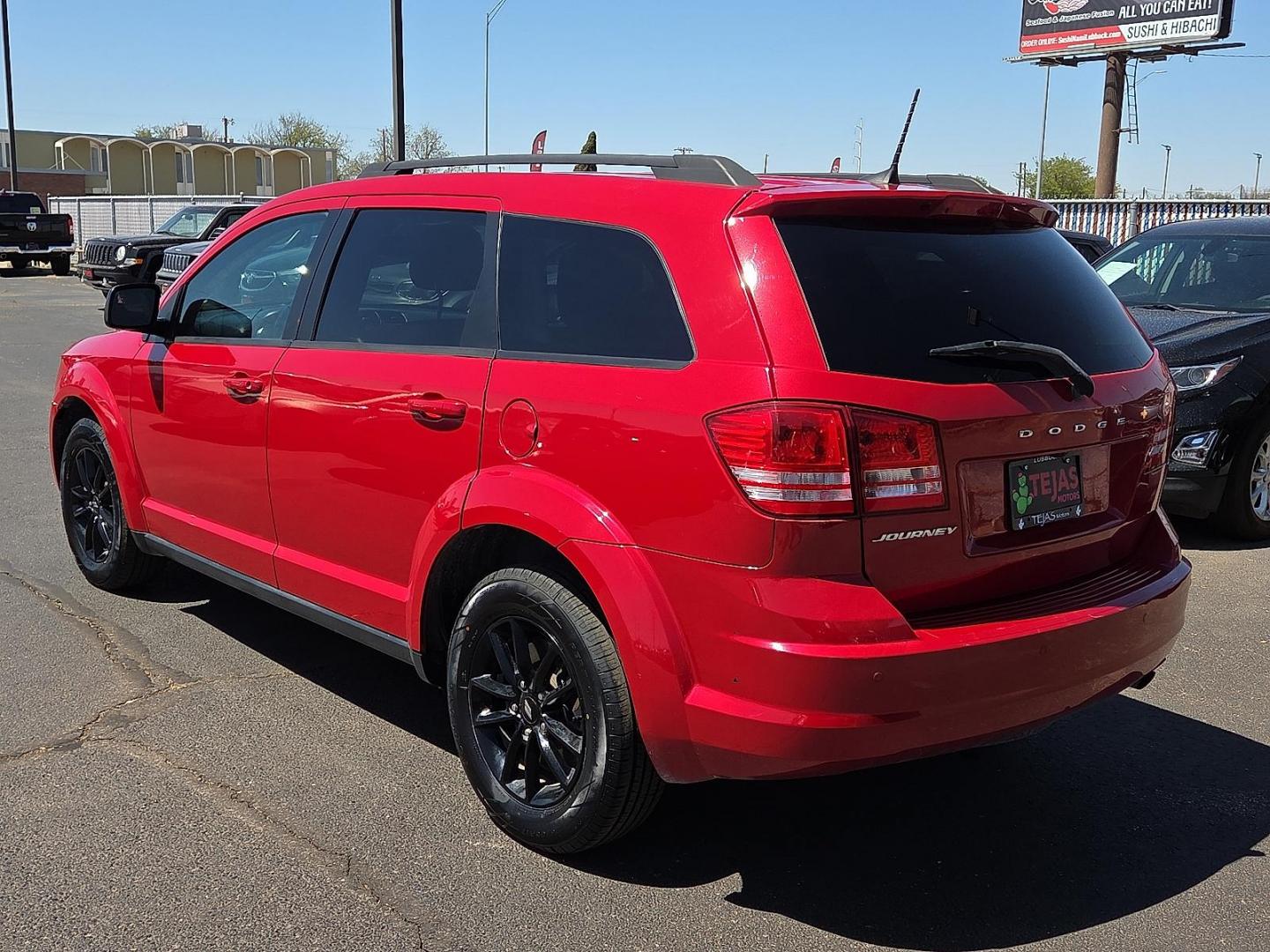2020 Redline 2 Coat Pearl - PRM /Black - X9 Dodge Journey SE Value (3C4PDCAB6LT) with an Tigershark MultiAir 2.4L I-4 DOHC, VVT variable valve control, regular unleaded, engine with 173HP engine, located at 4110 Avenue Q, Lubbock, 79412, 33.556553, -101.855820 - 04/10/2026 KEY IN ENVELOPE GOD - Photo#3