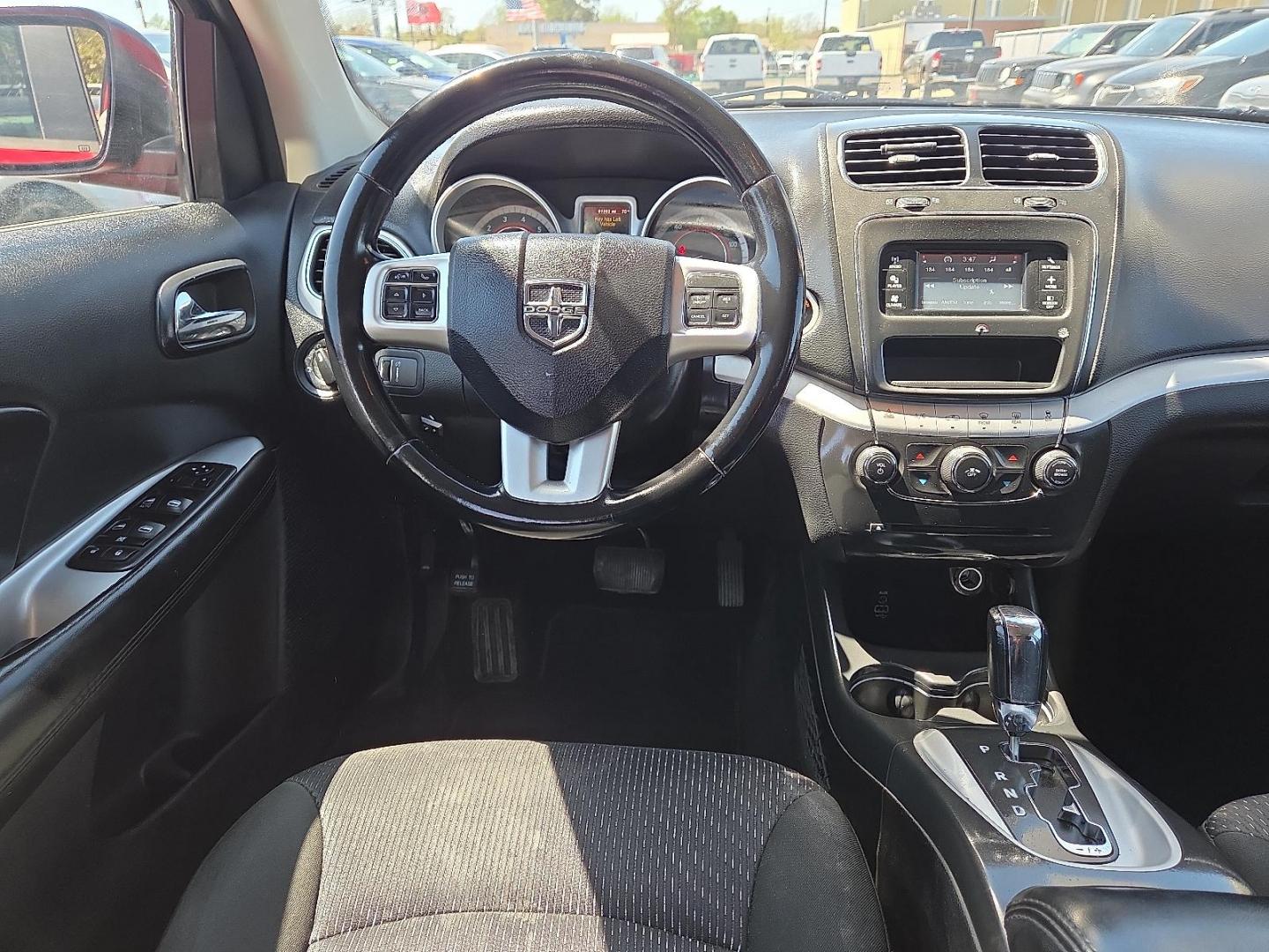 2020 Redline 2 Coat Pearl - PRM /Black - X9 Dodge Journey SE Value (3C4PDCAB6LT) with an Tigershark MultiAir 2.4L I-4 DOHC, VVT variable valve control, regular unleaded, engine with 173HP engine, located at 4110 Avenue Q, Lubbock, 79412, 33.556553, -101.855820 - 04/10/2026 KEY IN ENVELOPE GOD - Photo#7