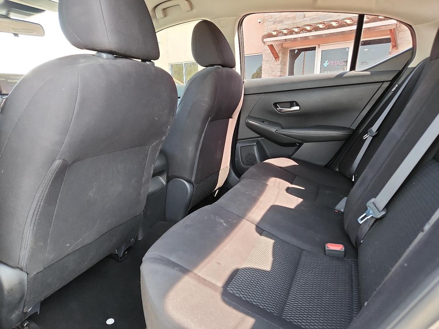 2020 GRAY /Charcoal - G Nissan Sentra S Xtronic CVT (3N1AB8BV4LY) with an 2L I-4 gasoline direct injection, DOHC, variable valve control, regular unleaded, engine with 149HP engine, located at 4110 Avenue Q, Lubbock, 79412, 33.556553, -101.855820 - 04/10/2026 KEY IN ENVELOPE GOD - Photo#4