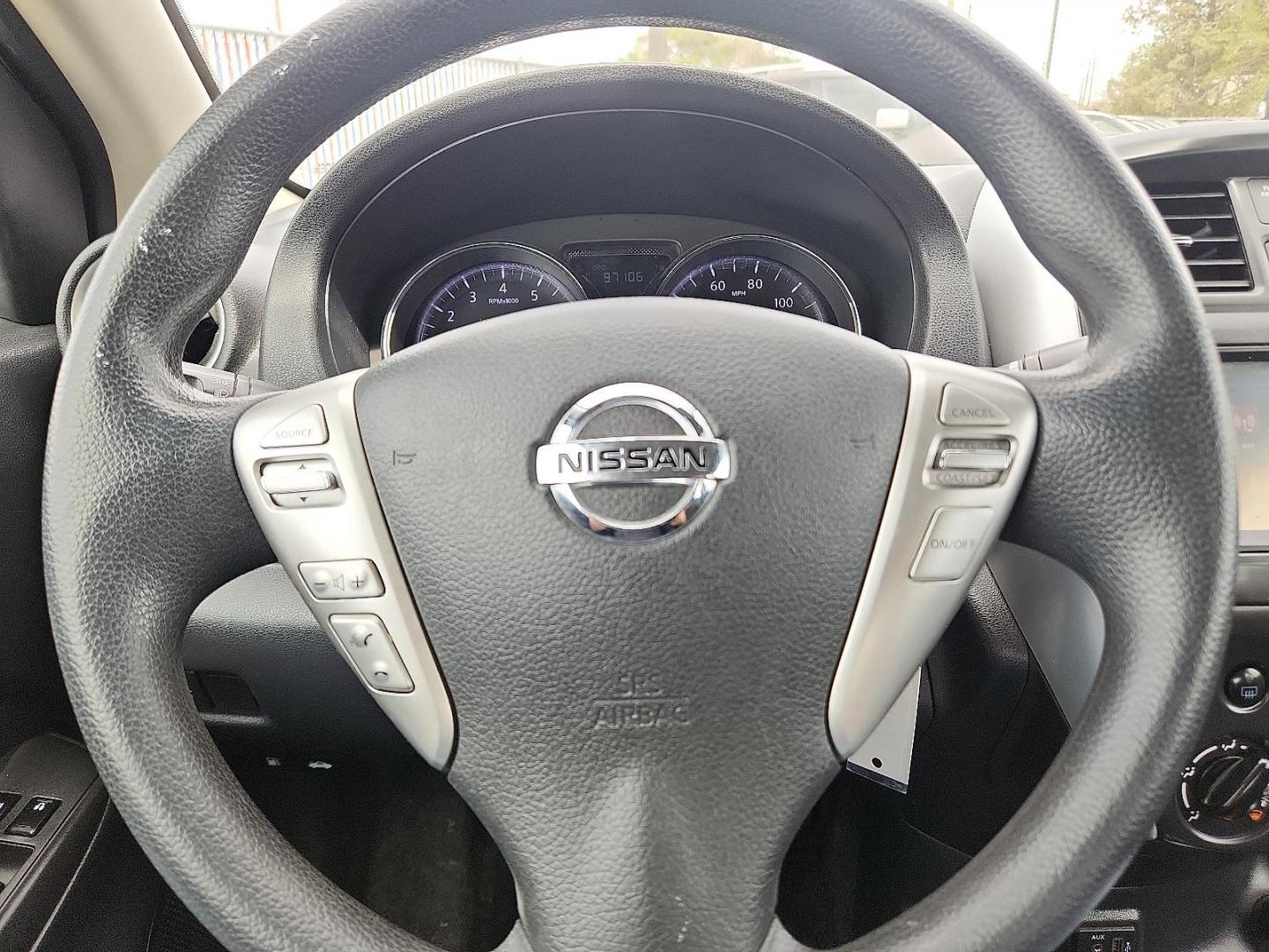 2019 GRAY /Charcoal - G Nissan Versa 1.6 SV (3N1CN7AP1KL) with an 1.6L I-4 DOHC, variable valve control, regular unleaded, engine with 109HP engine, located at 4110 Avenue Q, Lubbock, 79412, 33.556553, -101.855820 - Photo#10