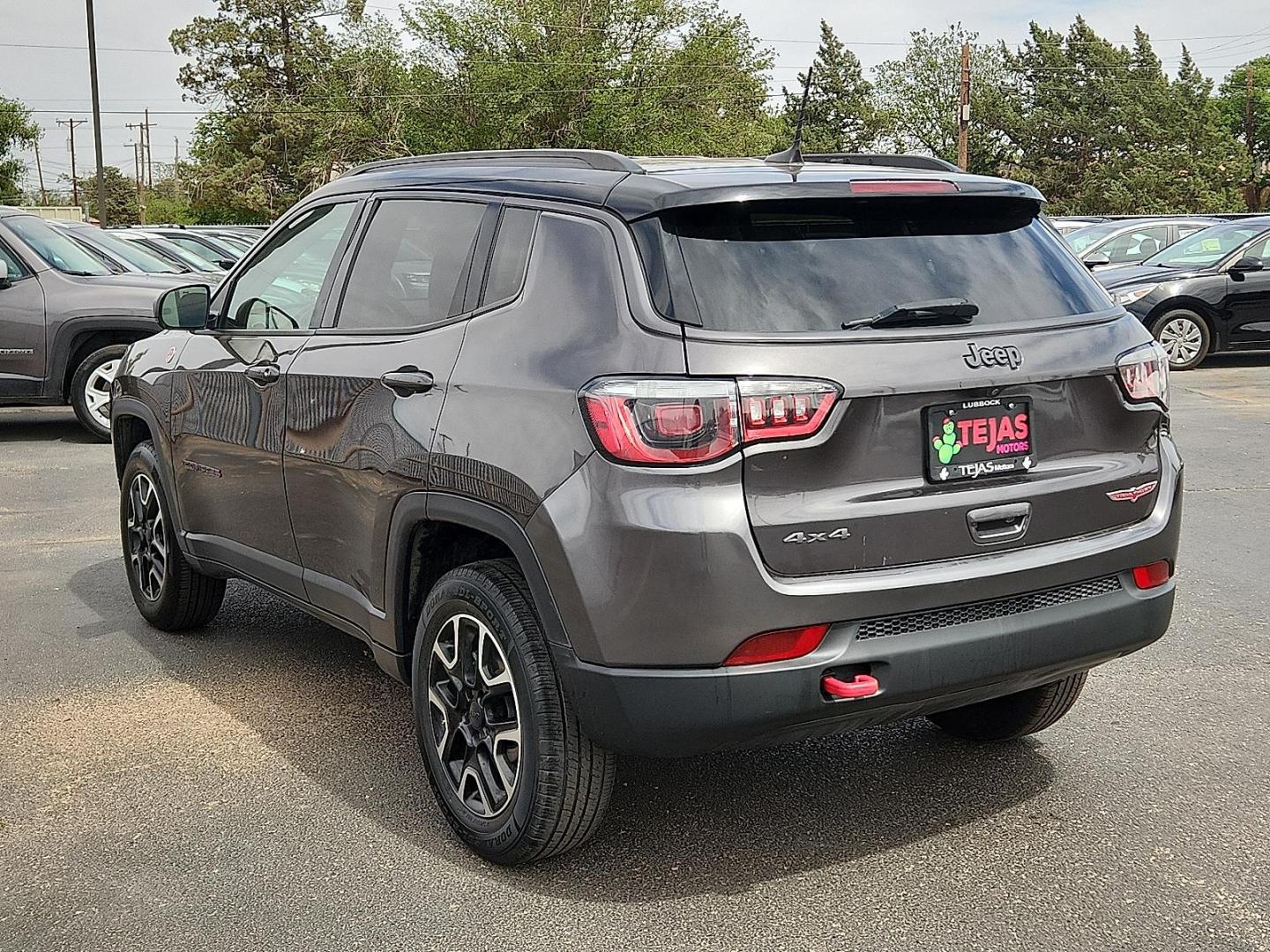 2020 GRAY /Ruby Red/Black - XC Jeep Compass Trailhawk 4x4 (3C4NJDDB8LT) with an 2.4L I-4 variable valve control, regular unleaded, engine with 180HP engine, located at 4110 Avenue Q, Lubbock, 79412, 33.556553, -101.855820 - 04/23/2026 KEY IN ENVELOPE GOD - Photo#2