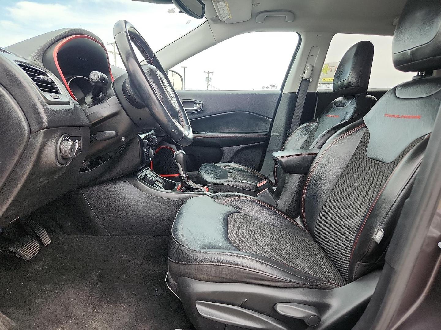 2020 GRAY /Ruby Red/Black - XC Jeep Compass Trailhawk 4x4 (3C4NJDDB8LT) with an 2.4L I-4 variable valve control, regular unleaded, engine with 180HP engine, located at 4110 Avenue Q, Lubbock, 79412, 33.556553, -101.855820 - 04/23/2026 KEY IN ENVELOPE GOD - Photo#7