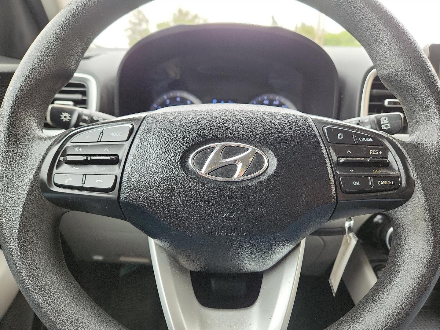 2020 WHITE /Black - NNB Hyundai Venue SEL (KMHRC8A32LU) with an Smartstream 1.6L I-4 DOHC, CVVT variable valve control, regular unleaded, engine with 121HP engine, located at 4110 Avenue Q, Lubbock, 79412, 33.556553, -101.855820 - 04/23/2026 KEY IN ENVELOPE GOD - Photo#10
