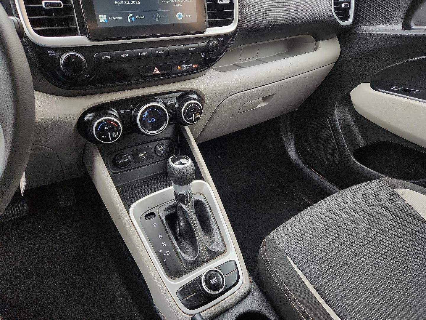 2020 WHITE /Black - NNB Hyundai Venue SEL (KMHRC8A32LU) with an Smartstream 1.6L I-4 DOHC, CVVT variable valve control, regular unleaded, engine with 121HP engine, located at 4110 Avenue Q, Lubbock, 79412, 33.556553, -101.855820 - 04/23/2026 KEY IN ENVELOPE GOD - Photo#11