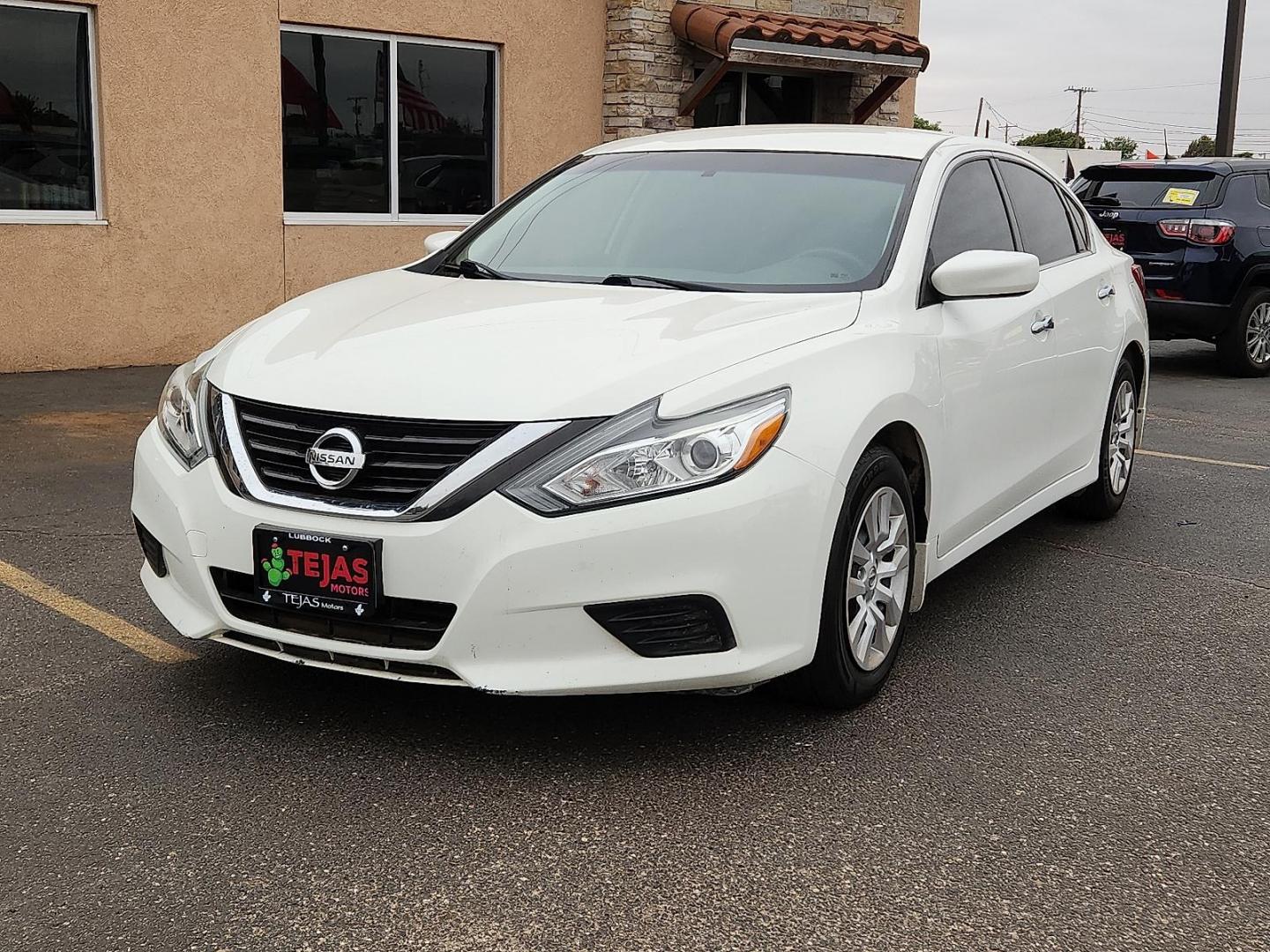 2018 WHITE /Charcoal - G Nissan Altima 2.5 S (1N4AL3AP8JC) with an 2.5L I-4 DOHC, variable valve control, regular unleaded, engine with 179HP engine, located at 4110 Avenue Q, Lubbock, 79412, 33.556553, -101.855820 - 05/02/2026 KEY IN ENVELOPE GOD - Photo#1