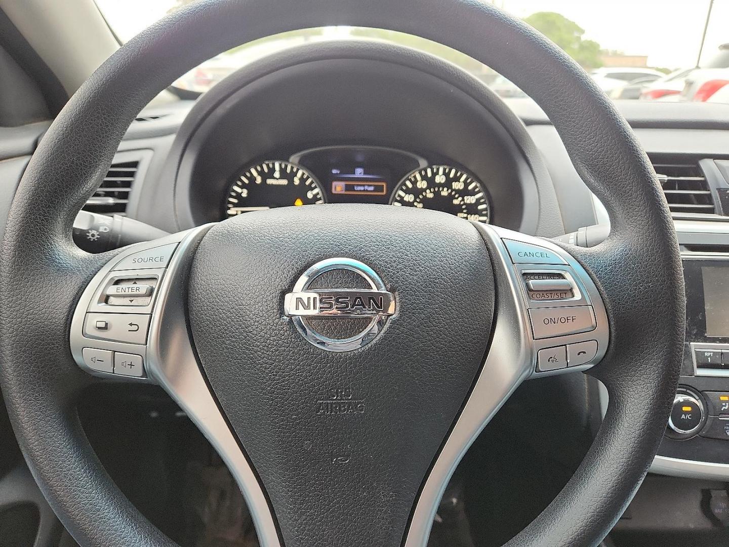 2018 WHITE /Charcoal - G Nissan Altima 2.5 S (1N4AL3AP8JC) with an 2.5L I-4 DOHC, variable valve control, regular unleaded, engine with 179HP engine, located at 4110 Avenue Q, Lubbock, 79412, 33.556553, -101.855820 - 05/02/2026 KEY IN ENVELOPE GOD - Photo#10