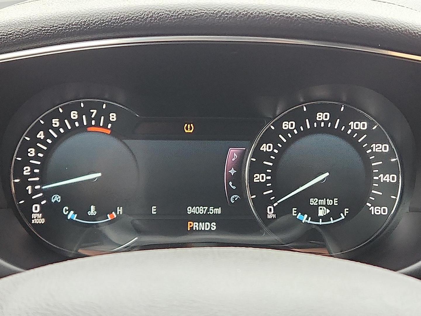 2017 GOLD /Ebony - 42 Lincoln MKC Reserve (5LMCJ3C90HU) with an 2L I-4 gasoline direct injection, DOHC, variable valve control, intercooled turbo, premium unleaded, engine with 240HP engine, located at 4110 Avenue Q, Lubbock, 79412, 33.556553, -101.855820 - 04/28/2026 KEY IN ENVELOPE GOD - Photo#9