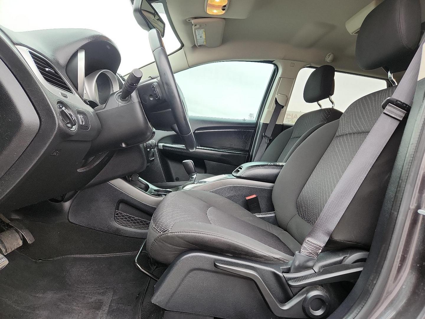 2017 GRAY` /Black - X9 Dodge Journey SXT (3C4PDCBB4HT) with an Tigershark MultiAir 2.4L I-4 DOHC, variable valve control, regular unleaded, engine with 173HP engine, located at 4110 Avenue Q, Lubbock, 79412, 33.556553, -101.855820 - 05/02/2026 KEY IN ENVELOPE GOD - Photo#7