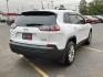 2019 WHITE /Black - X9 Jeep Cherokee Latitude FWD (1C4PJLCB0KD) with an MultiAir2 Tigershark 2.4L I-4 variable valve control, regular unleaded, engine with 180HP engine, located at 4110 Avenue Q, Lubbock, 79412, 33.556553, -101.855820 - 05/02/2026 KEY IN ENVELOPE GOD - Photo#3