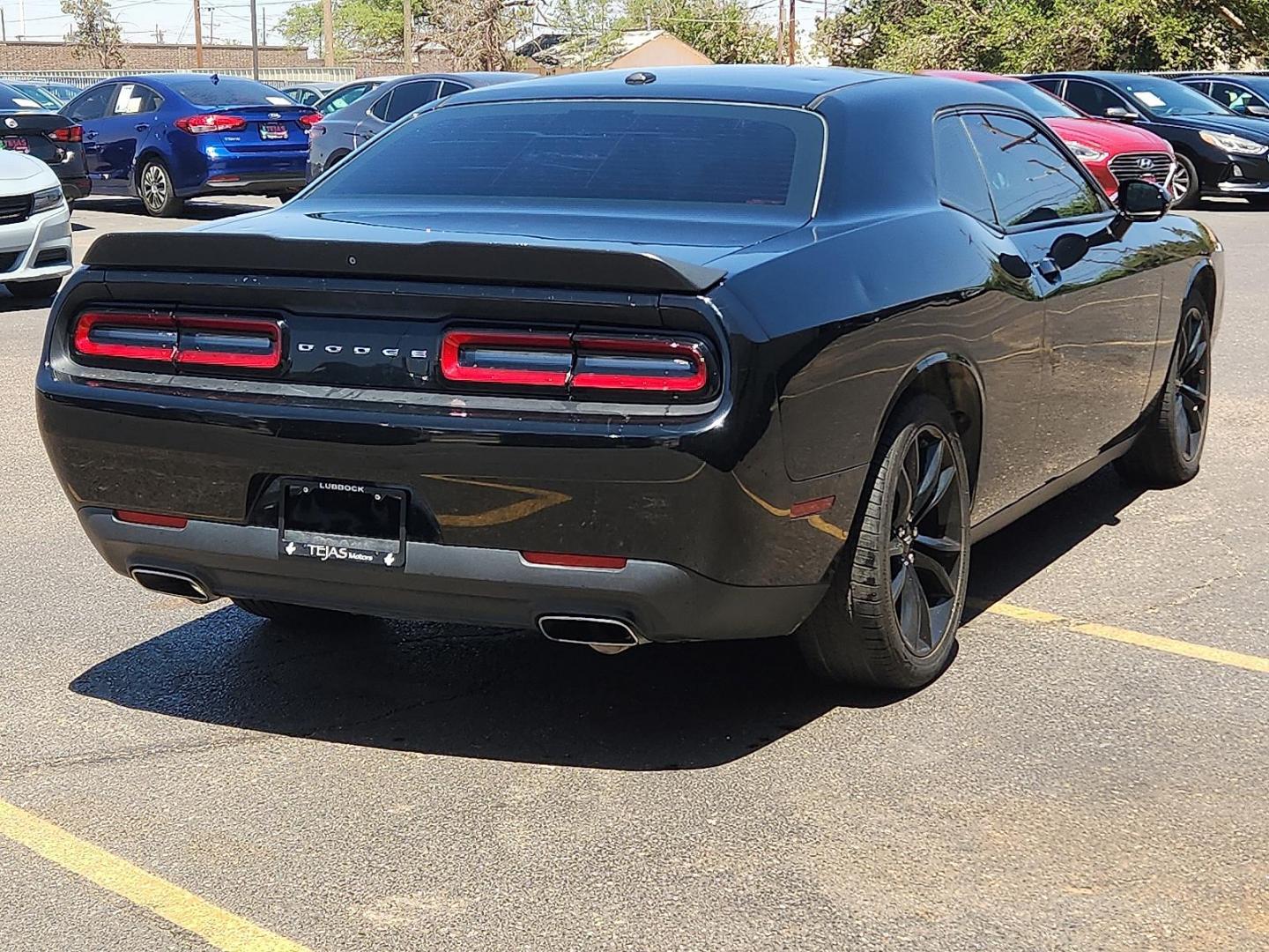 2018 BLACK /Black - X9 Dodge Challenger SXT (2C3CDZAG5JH) with an Pentastar 3.6L V-6 DOHC, variable valve control, regular unleaded, engine with 305HP engine, located at 4110 Avenue Q, Lubbock, 79412, 33.556553, -101.855820 - Photo#2