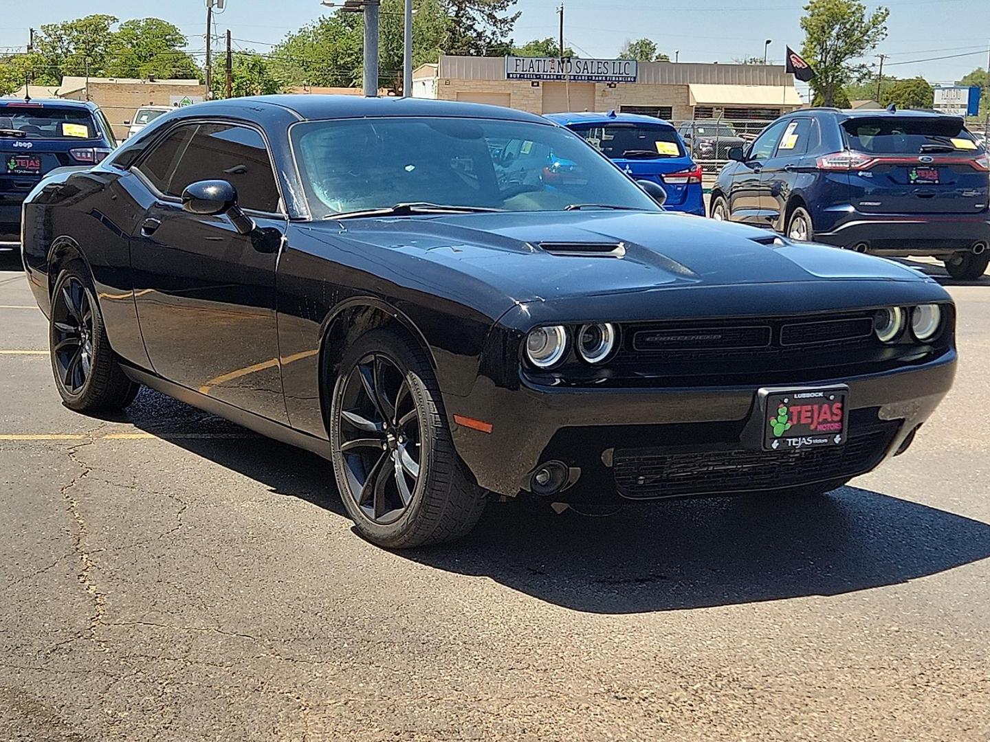 2018 BLACK /Black - X9 Dodge Challenger SXT (2C3CDZAG5JH) with an Pentastar 3.6L V-6 DOHC, variable valve control, regular unleaded, engine with 305HP engine, located at 4110 Avenue Q, Lubbock, 79412, 33.556553, -101.855820 - Photo#3
