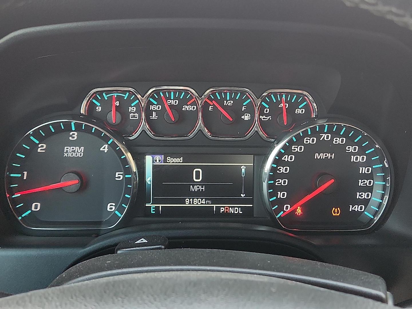 2018 GRAY /Jet Black - H0U Chevrolet Silverado 1500 1LT (3GCPCREC2JG) with an 5.3L EcoTec3 V8 Engine engine, located at 4110 Avenue Q, Lubbock, 79412, 33.556553, -101.855820 - 05/09/2026 key in envelope god - Photo#9