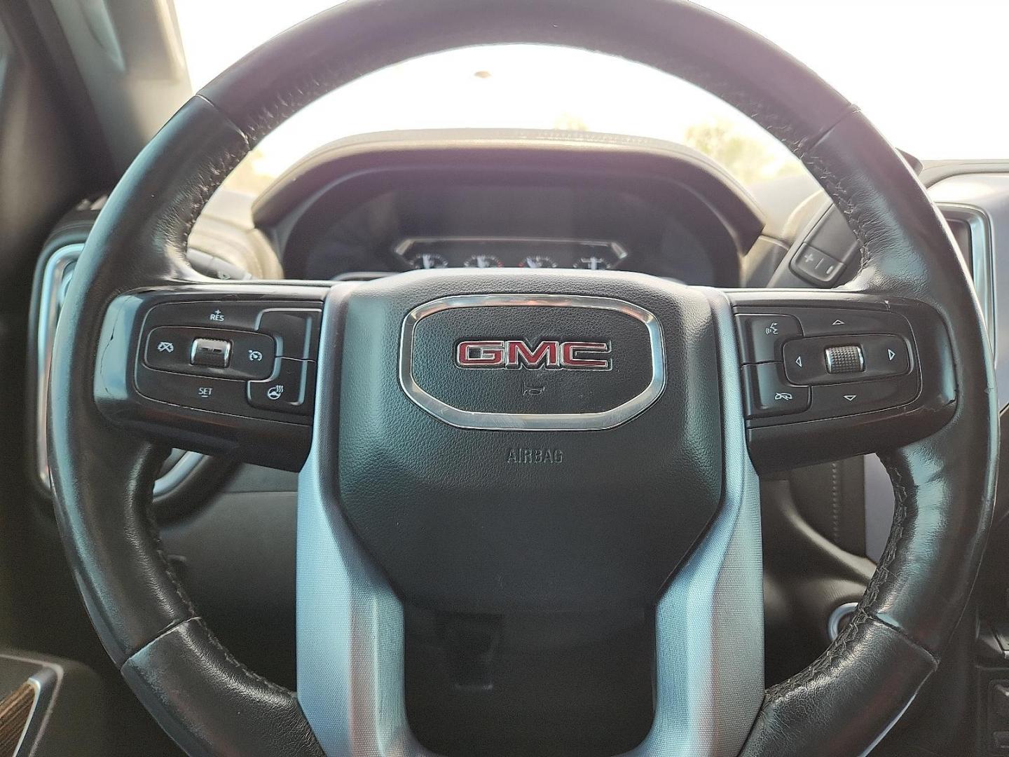 2020 GRAY /Jet Black - H0U GMC Sierra 1500 2WD Crew Cab Short Box SLE (3GTP8BED7LG) with an 5.3L EcoTec3 V8 Engine engine, located at 4110 Avenue Q, Lubbock, 79412, 33.556553, -101.855820 - 05/16/2026 KEY IN ENVELOPE GOD - Photo#9
