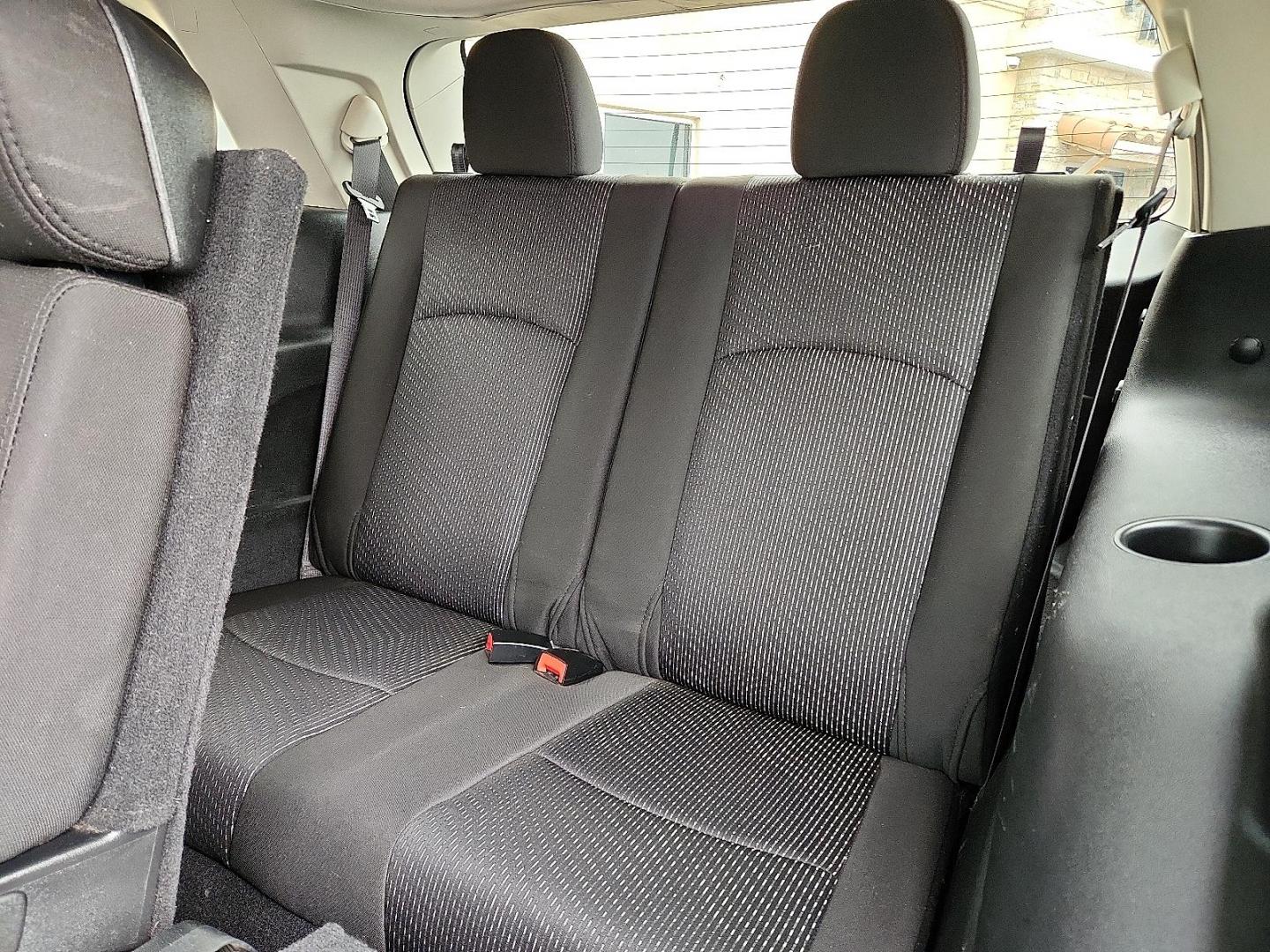 2019 GRAY /Black - X9 Dodge Journey SE (3C4PDCBB2KT) with an Tigershark MultiAir 2.4L I-4 DOHC, VVT variable valve control, regular unleaded, engine with 173HP engine, located at 4110 Avenue Q, Lubbock, 79412, 33.556553, -101.855820 - 05/16/2026 key in envelope god - Photo#6