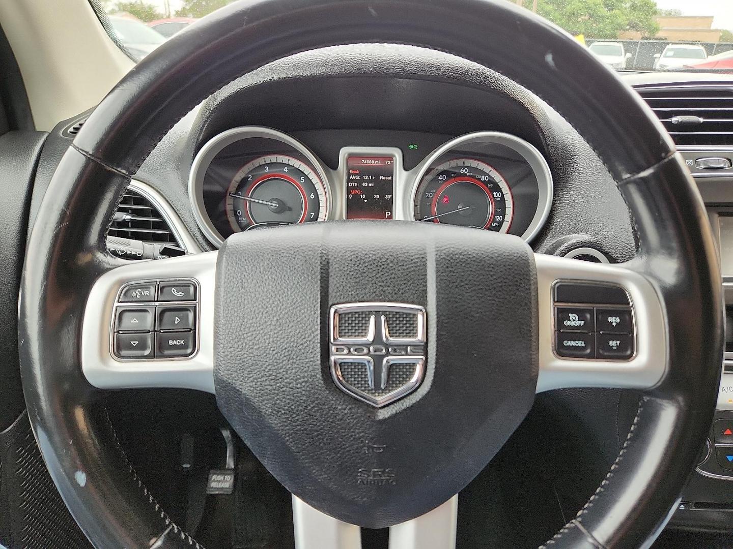2019 GRAY /Black - X9 Dodge Journey SE (3C4PDCBB2KT) with an Tigershark MultiAir 2.4L I-4 DOHC, VVT variable valve control, regular unleaded, engine with 173HP engine, located at 4110 Avenue Q, Lubbock, 79412, 33.556553, -101.855820 - 05/16/2026 key in envelope god - Photo#10