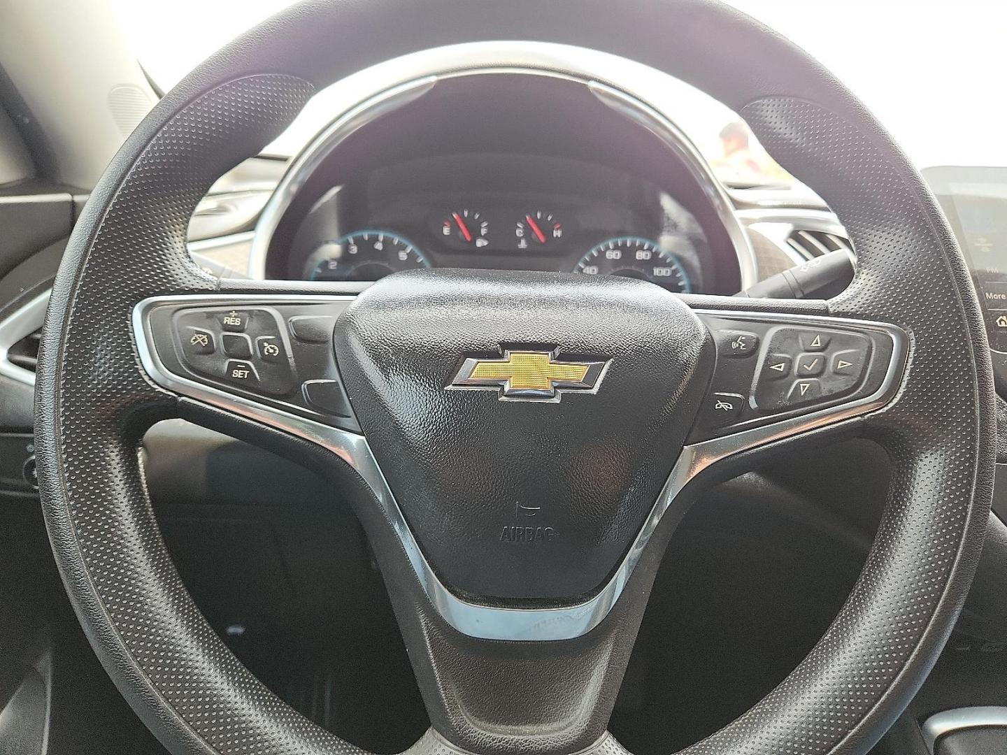 2021 SILVER /Jet Black - H1T Chevrolet Malibu FWD LT (1G1ZD5ST1MF) with an ECOTEC 1.5L I-4 gasoline direct injection, DOHC, VVT variable valve control, intercooled turbo, regular unleaded, engine with 160HP engine, located at 4110 Avenue Q, Lubbock, 79412, 33.556553, -101.855820 - 05/22/2026 KEY IN ENVELOPE GOD - Photo#10