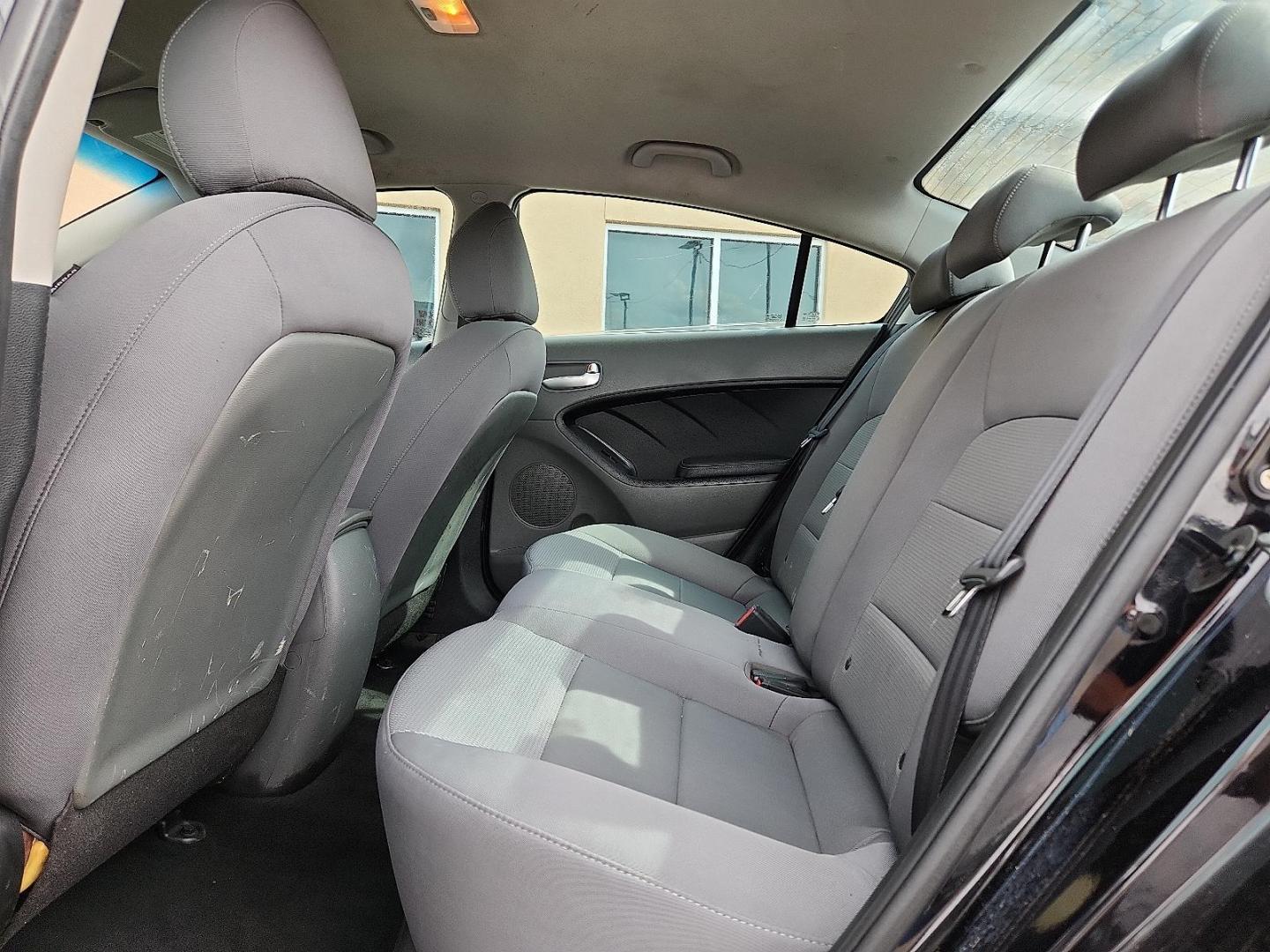 2018 BLACK /Gray - BGG Kia Forte LX (3KPFK4A7XJE) with an 2L I-4 DOHC, D-CVVT variable valve control, regular unleaded, engine with 147HP engine, located at 4110 Avenue Q, Lubbock, 79412, 33.556553, -101.855820 - 05/27/2026 KEY IN THE ENVELOPE GOD - Photo#5