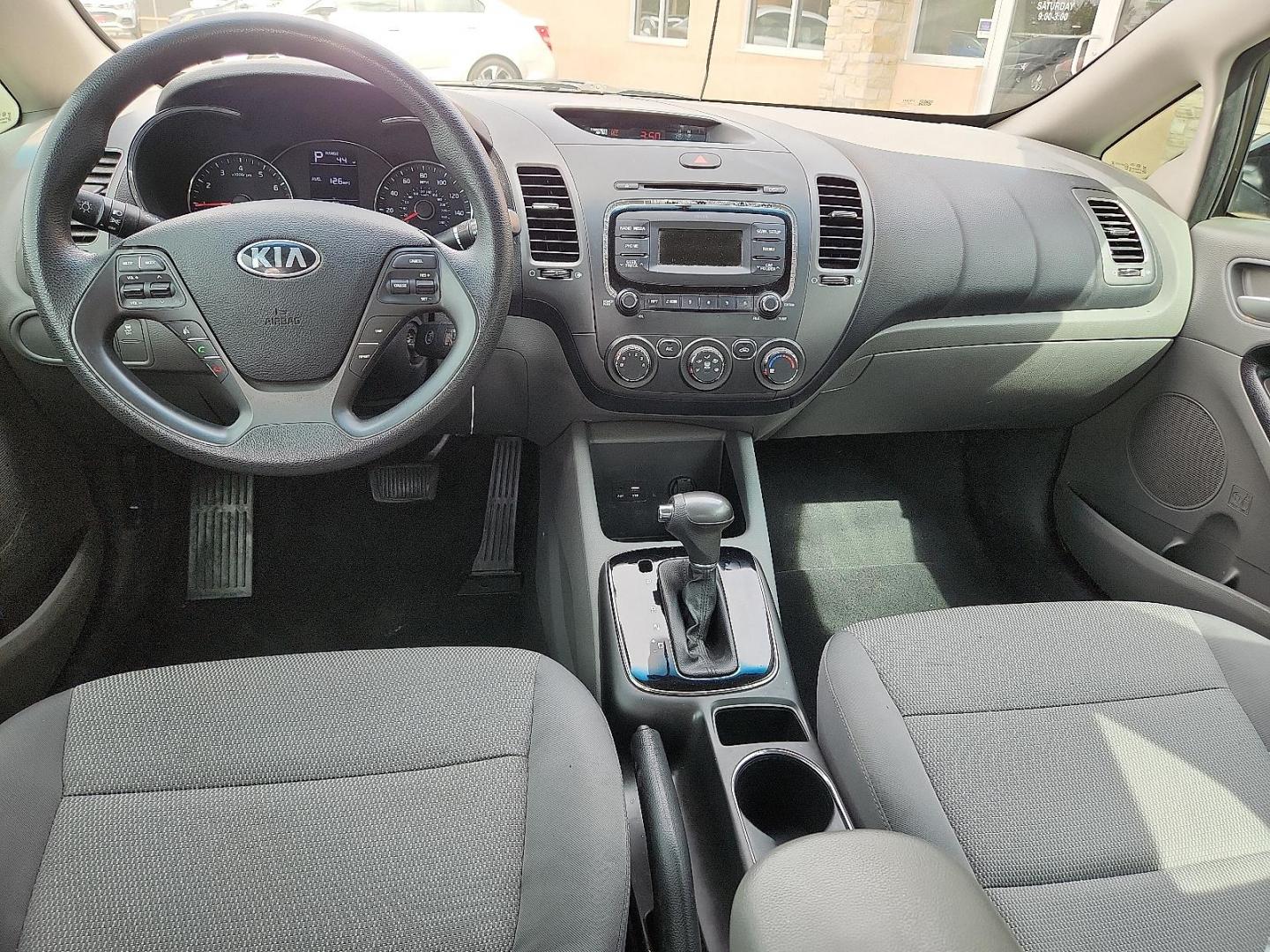 2018 BLACK /Gray - BGG Kia Forte LX (3KPFK4A7XJE) with an 2L I-4 DOHC, D-CVVT variable valve control, regular unleaded, engine with 147HP engine, located at 4110 Avenue Q, Lubbock, 79412, 33.556553, -101.855820 - 05/27/2026 KEY IN THE ENVELOPE GOD - Photo#6