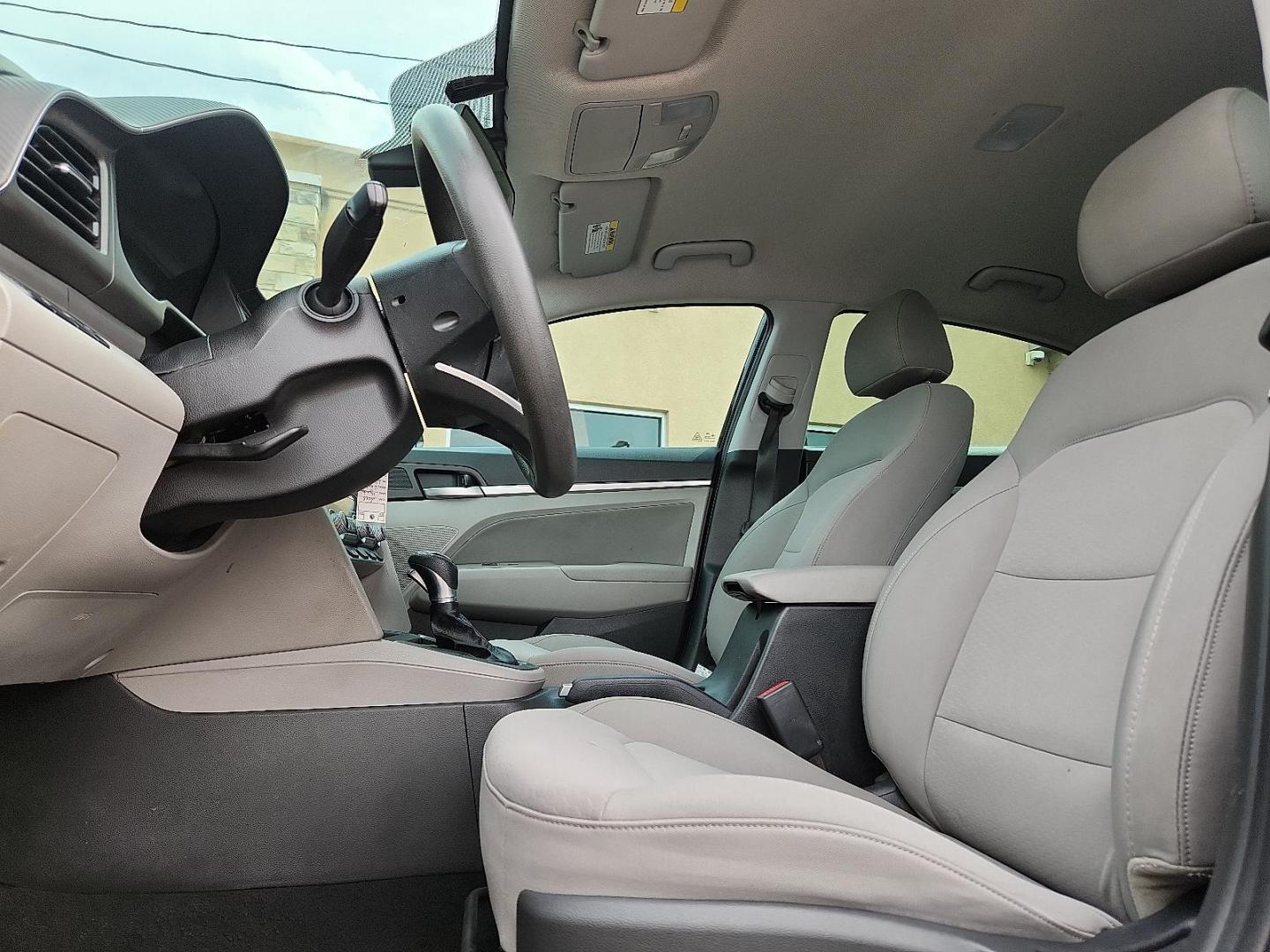 2020 BLACK /Gray - P1 Hyundai Elantra SEL (5NPD84LF3LH) with an Nu 2L I-4 DOHC, D-CVVT variable valve control, regular unleaded, engine with 147HP engine, located at 4110 Avenue Q, Lubbock, 79412, 33.556553, -101.855820 - 05/27/2026 KEY IN ENVELOPE GOD - Photo#7