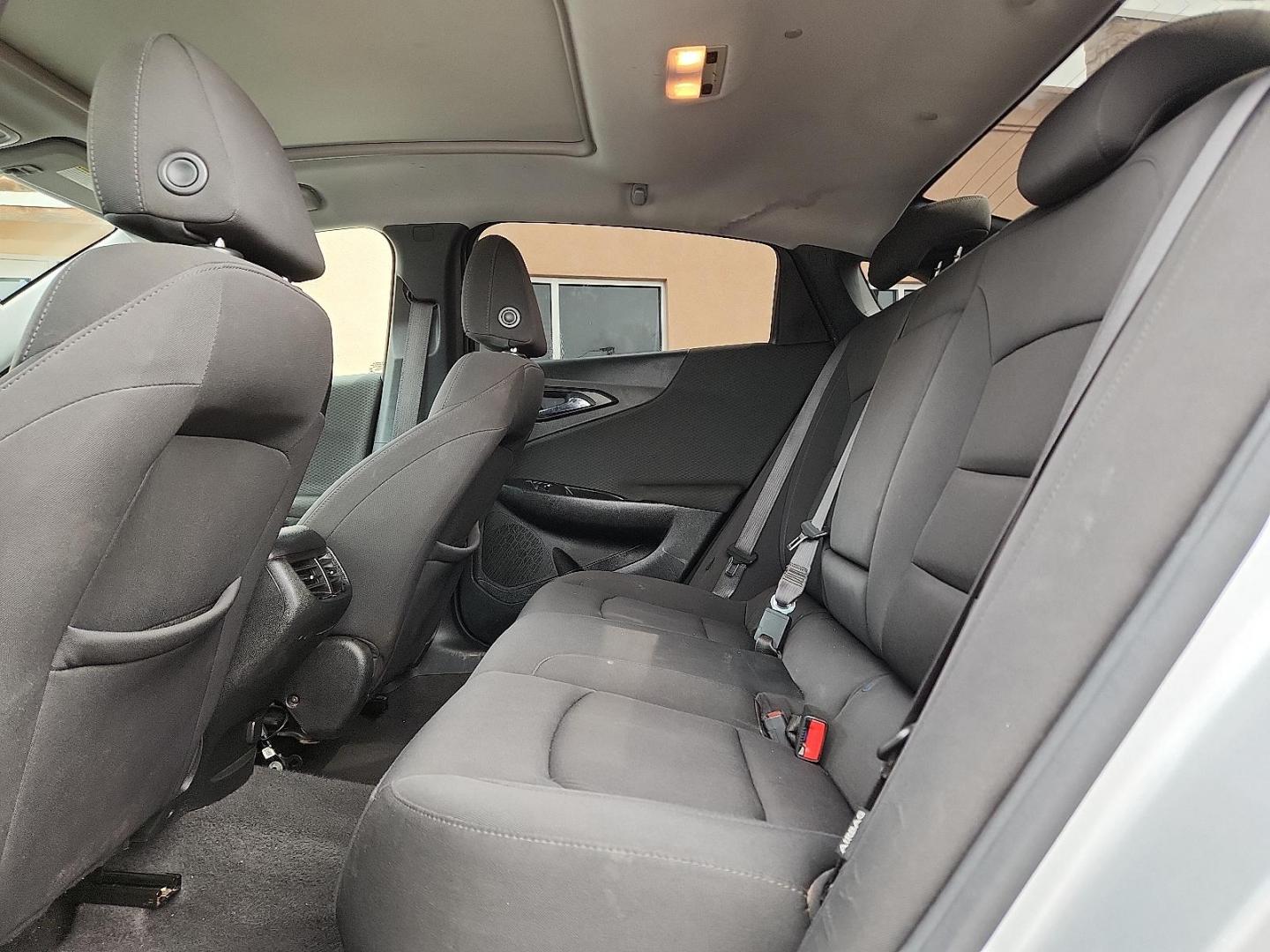 2021 SILVER /Dark Atmosphere/Medium Ash Gray - H1H Chevrolet Malibu FWD LT (1G1ZD5ST5MF) with an ECOTEC 1.5L I-4 gasoline direct injection, DOHC, VVT variable valve control, intercooled turbo, regular unleaded, engine with 160HP engine, located at 4110 Avenue Q, Lubbock, 79412, 33.556553, -101.855820 - 05/27/2026 KEY IN ENVELOPE GOD - Photo#5